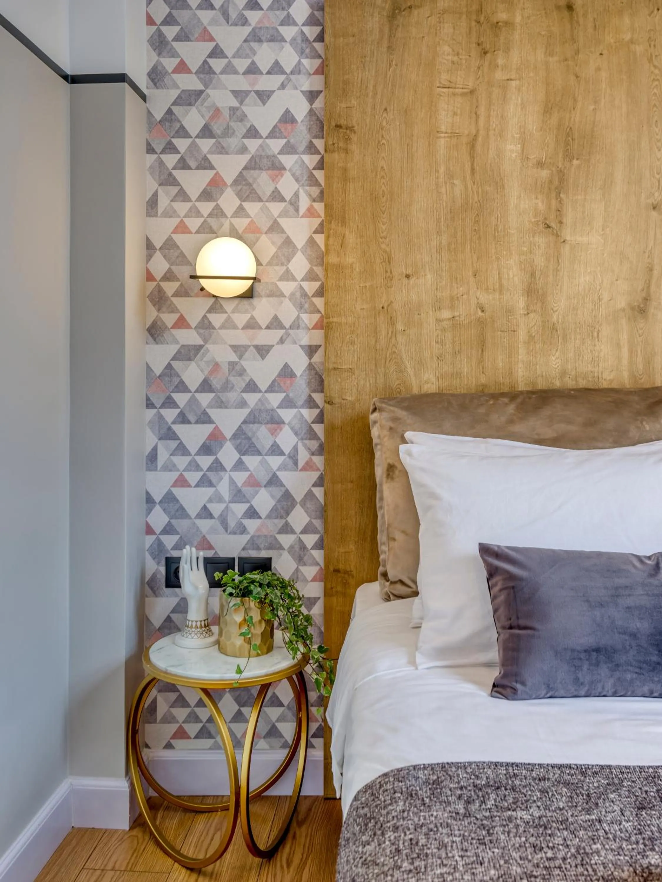 Bed in The Pinnacle Athens