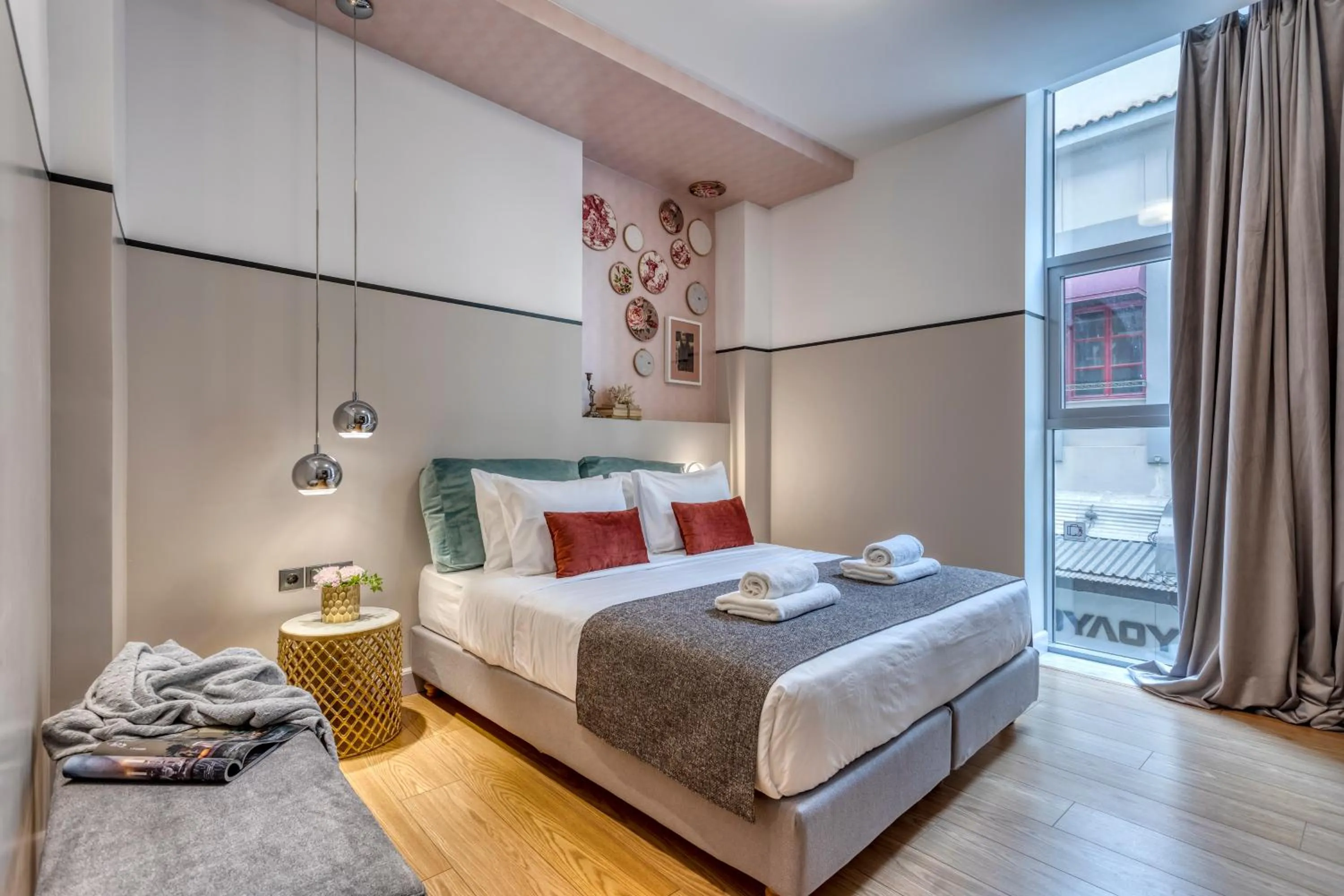 Bed in The Pinnacle Athens