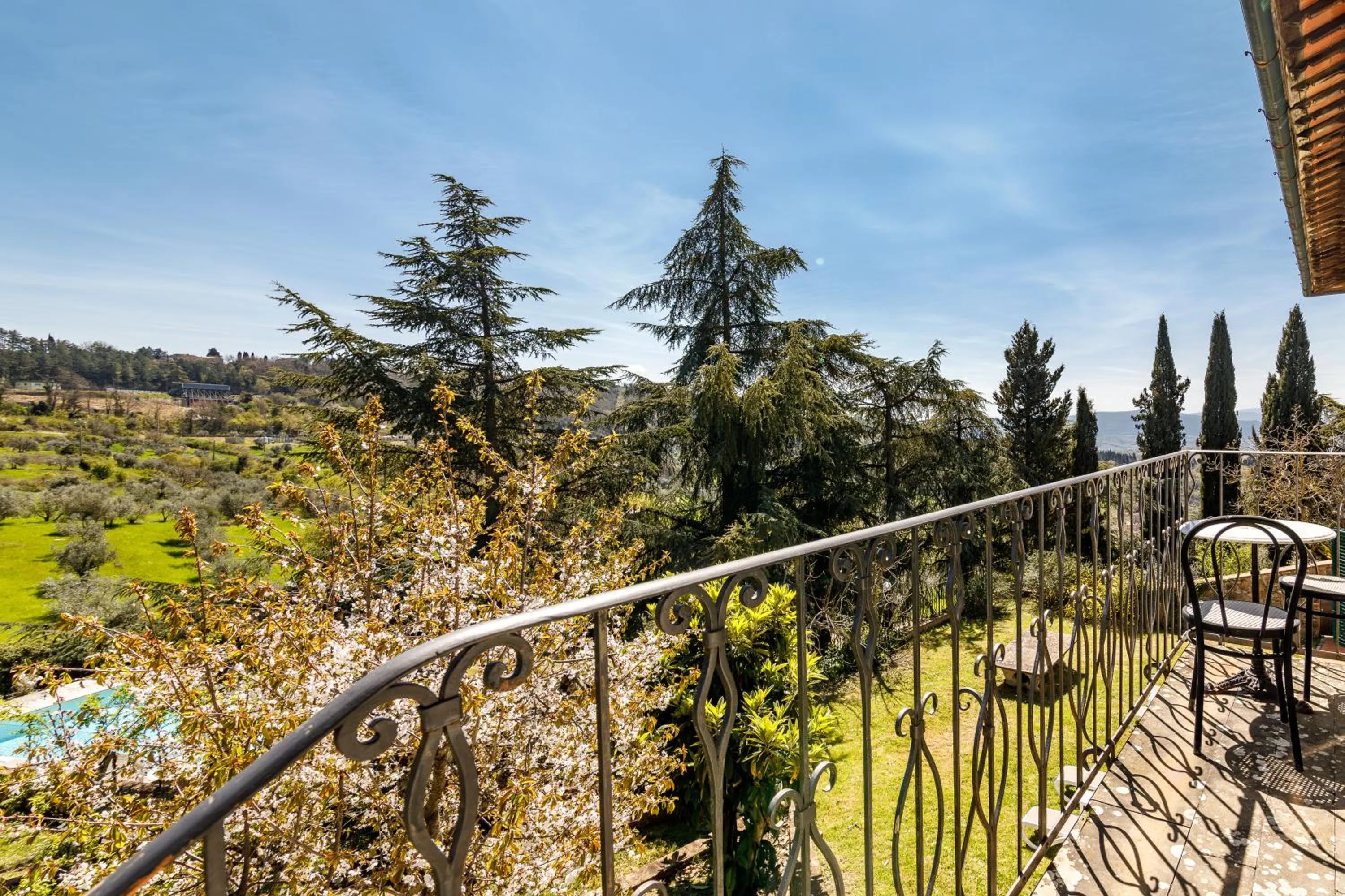Balcony/Terrace in Agriturismo Villa Godenano - Pool&Restaurant