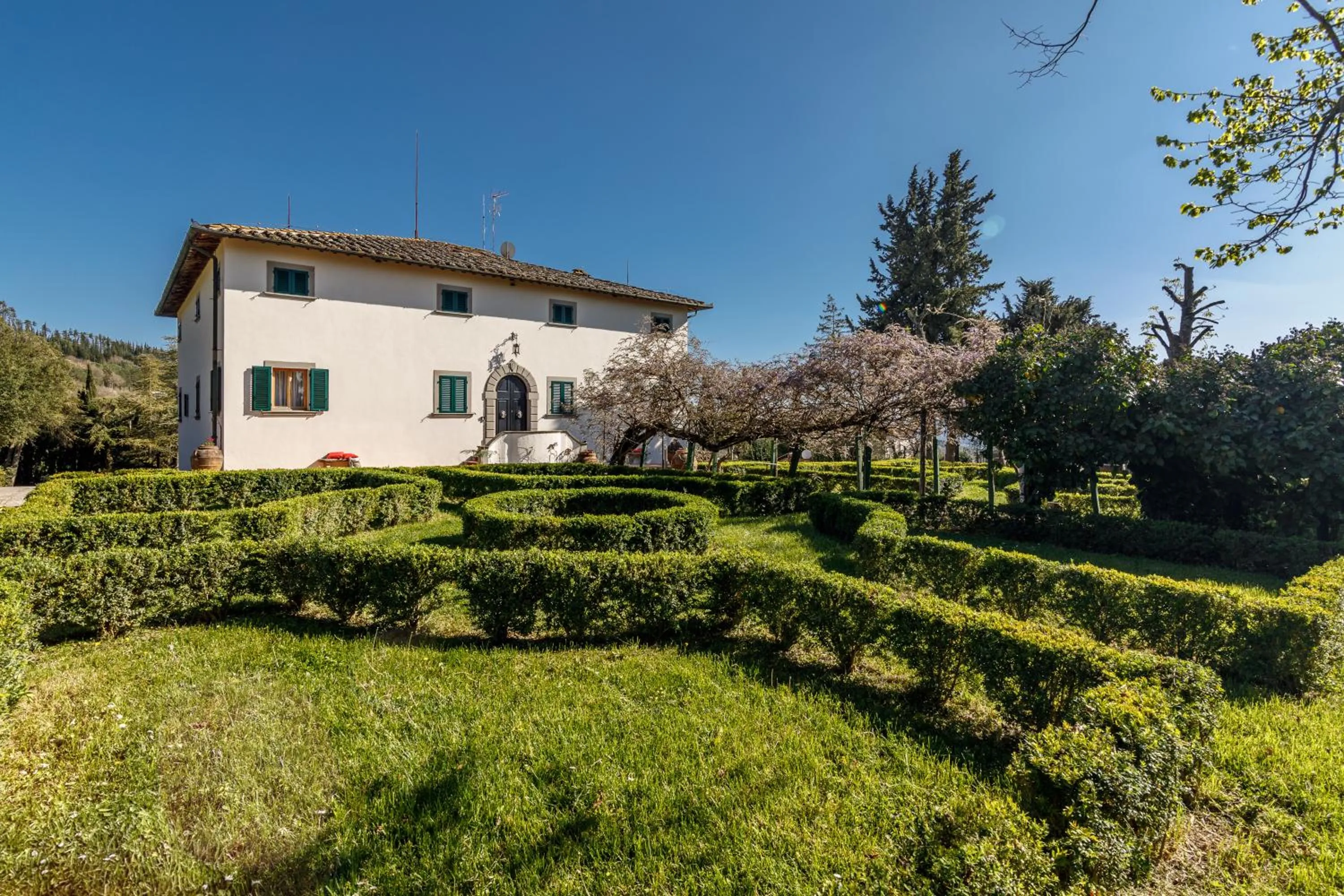 Garden in Agriturismo Villa Godenano - Pool&Restaurant