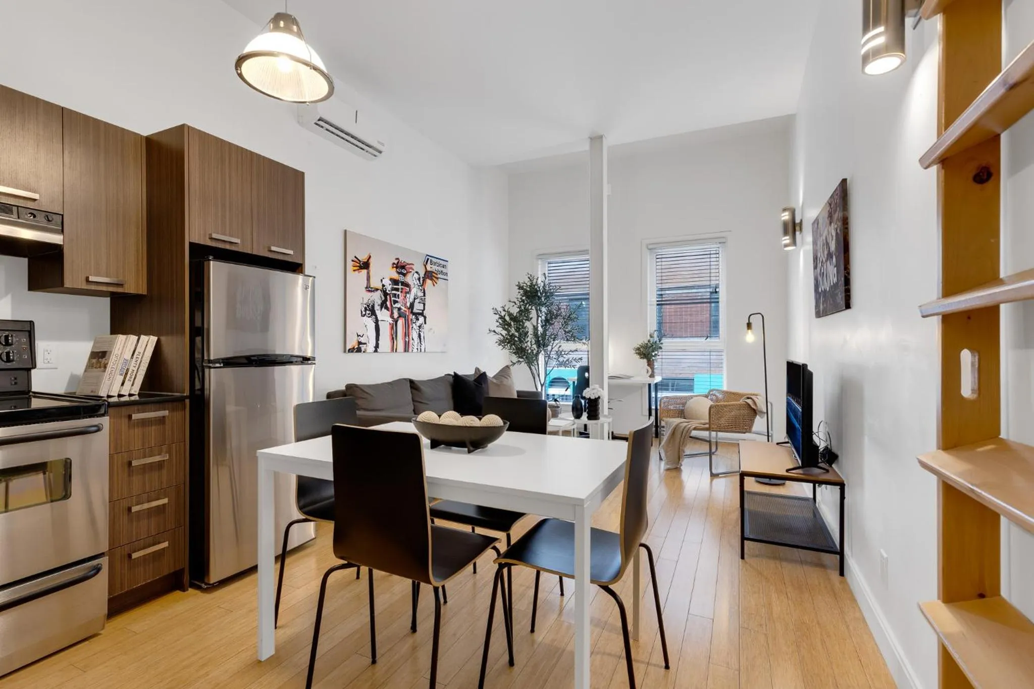 TV and multimedia in LiV MTL Main