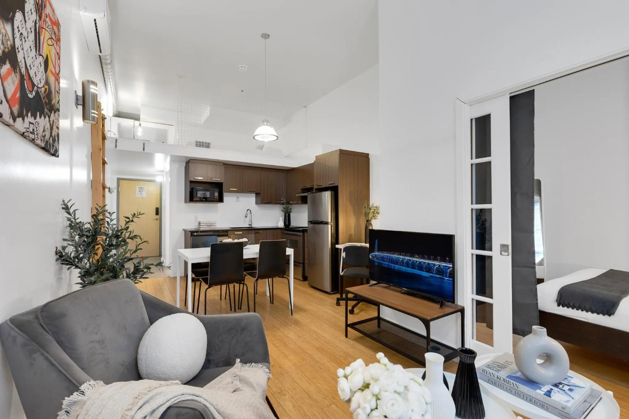 TV and multimedia in LiV MTL Main