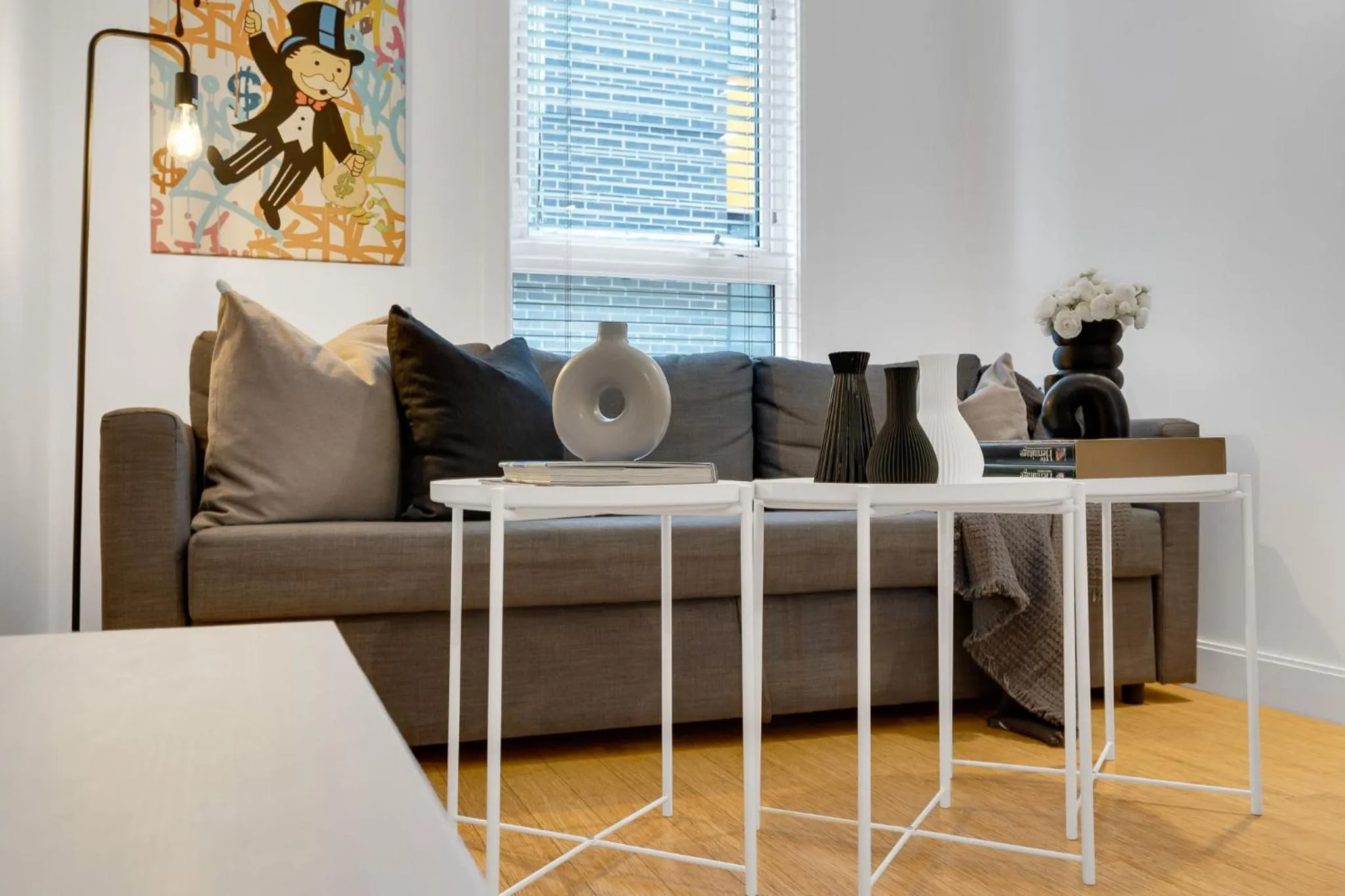 Living room in LiV MTL Main