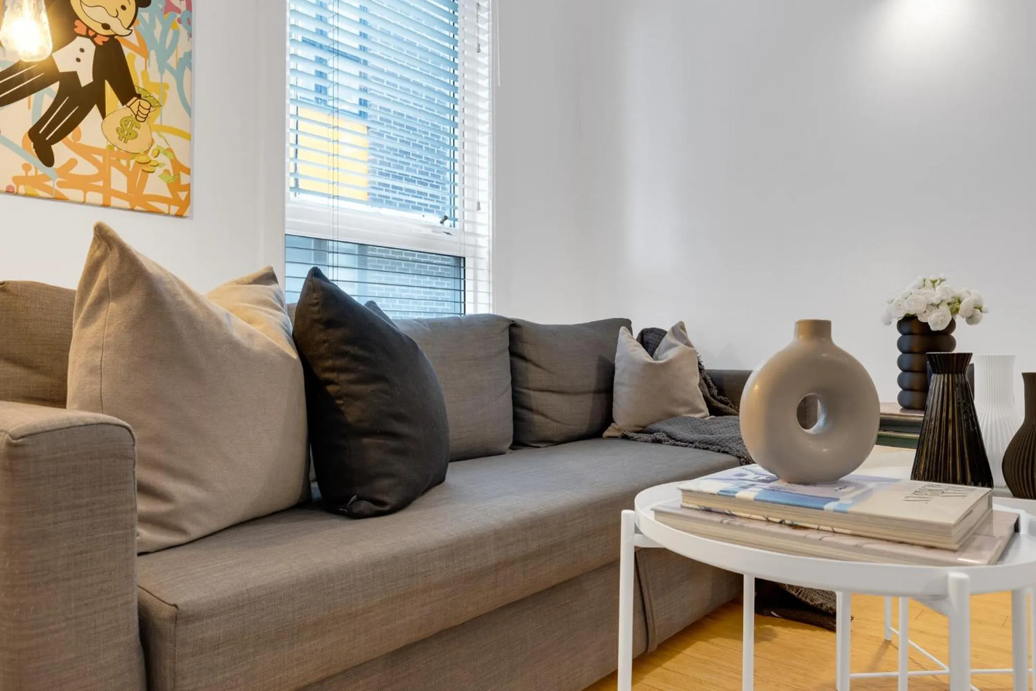 Living room in LiV MTL Main