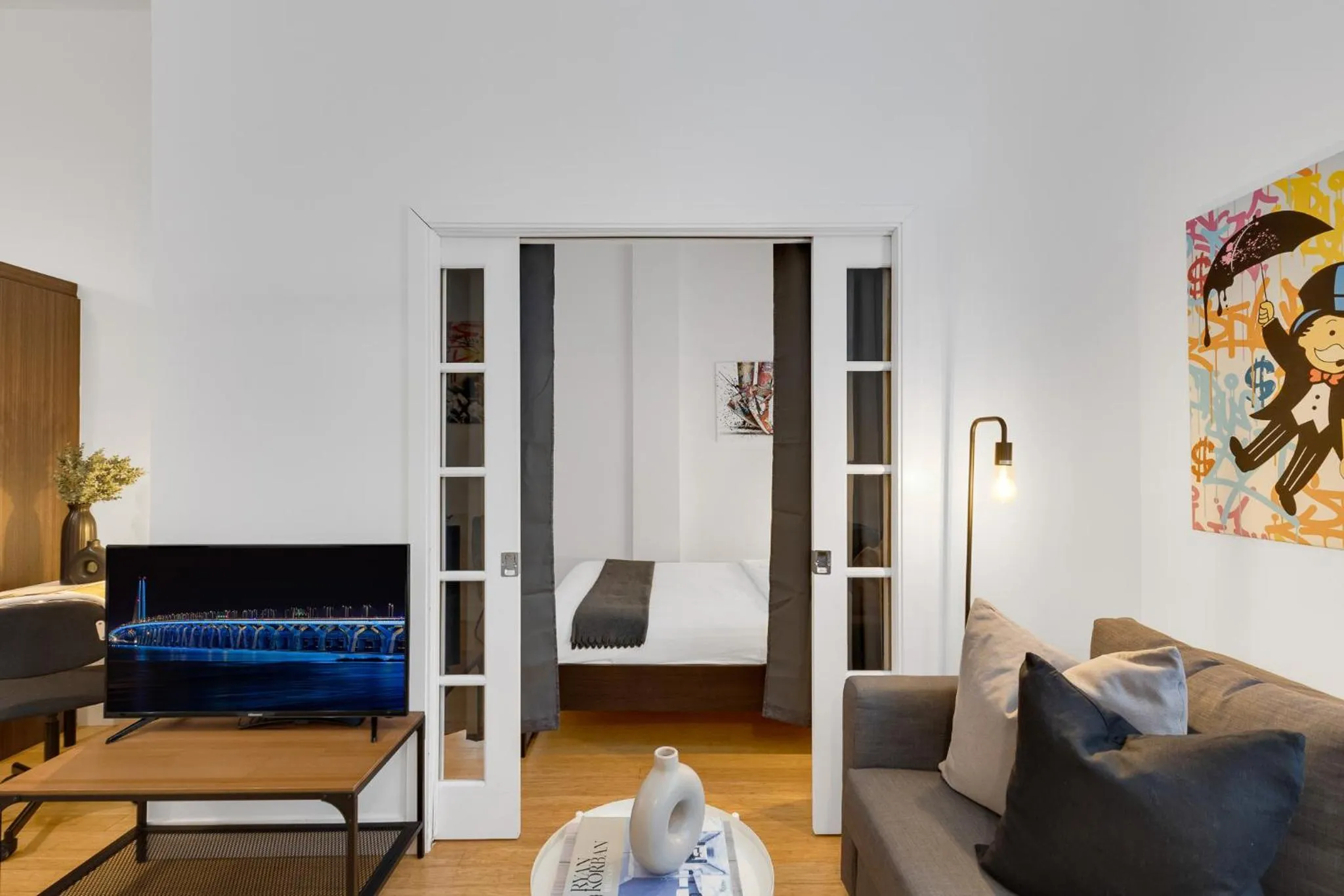 Living room in LiV MTL Main