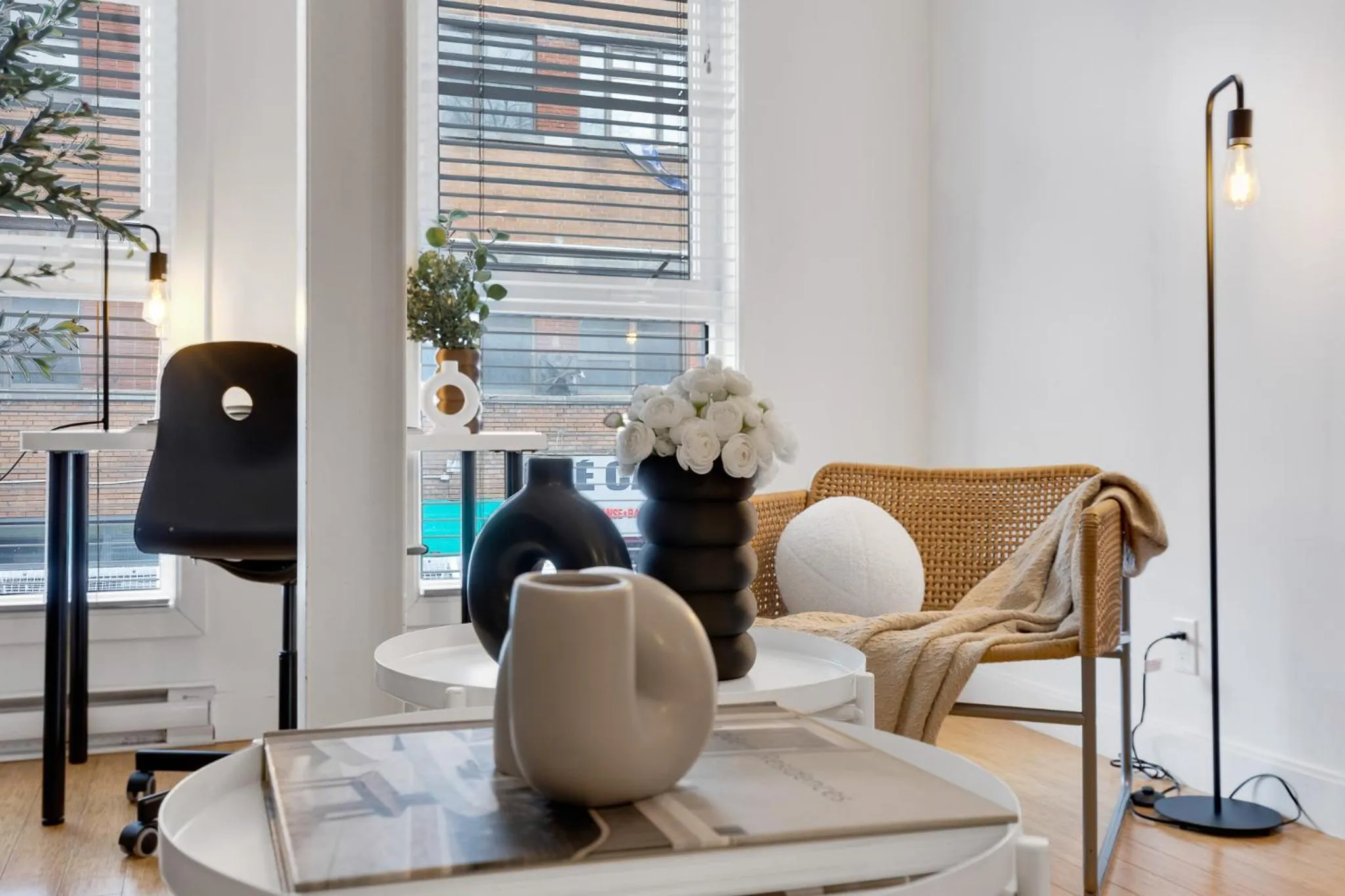 Living room in LiV MTL Main