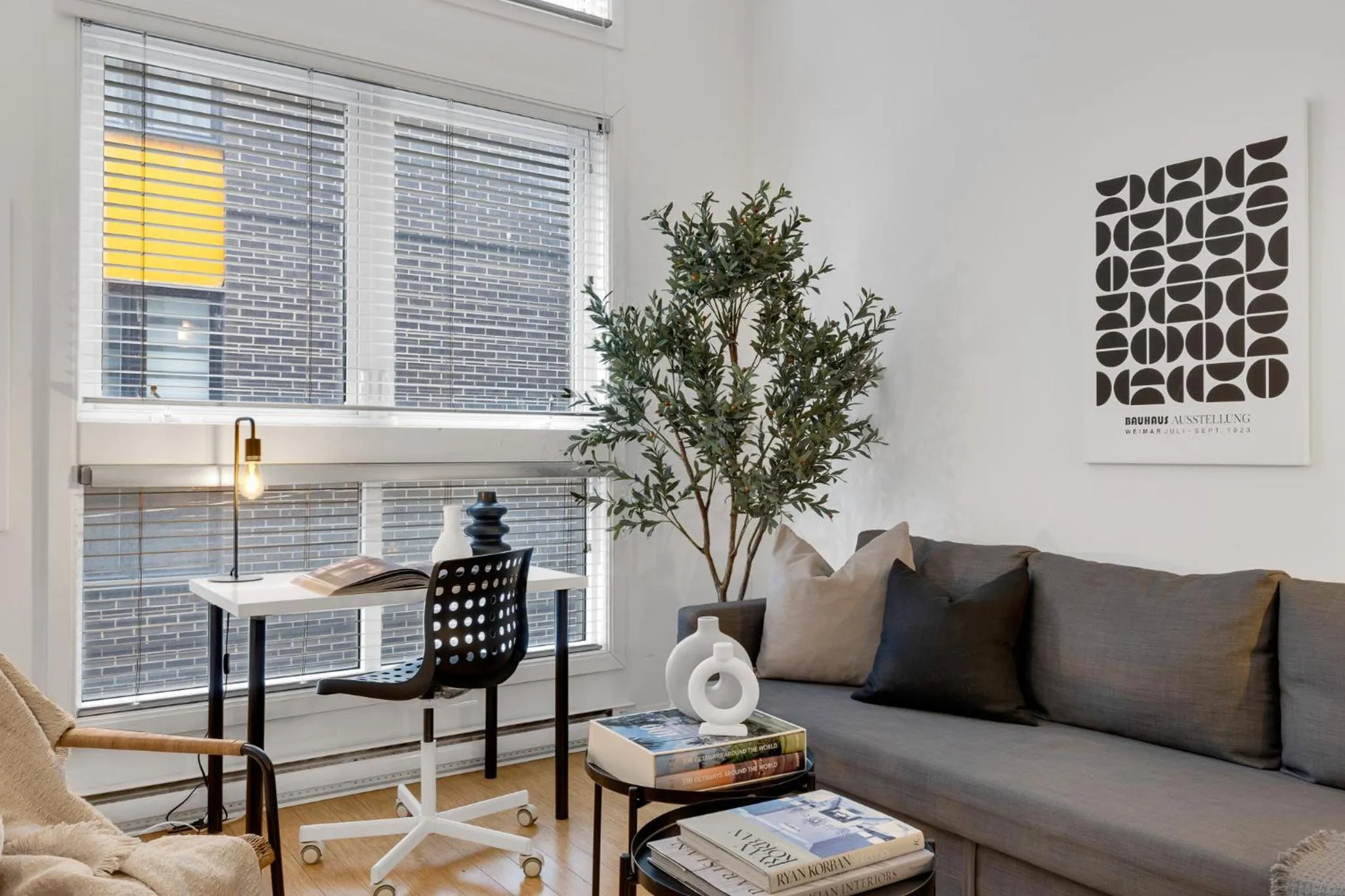 Living room in LiV MTL Main