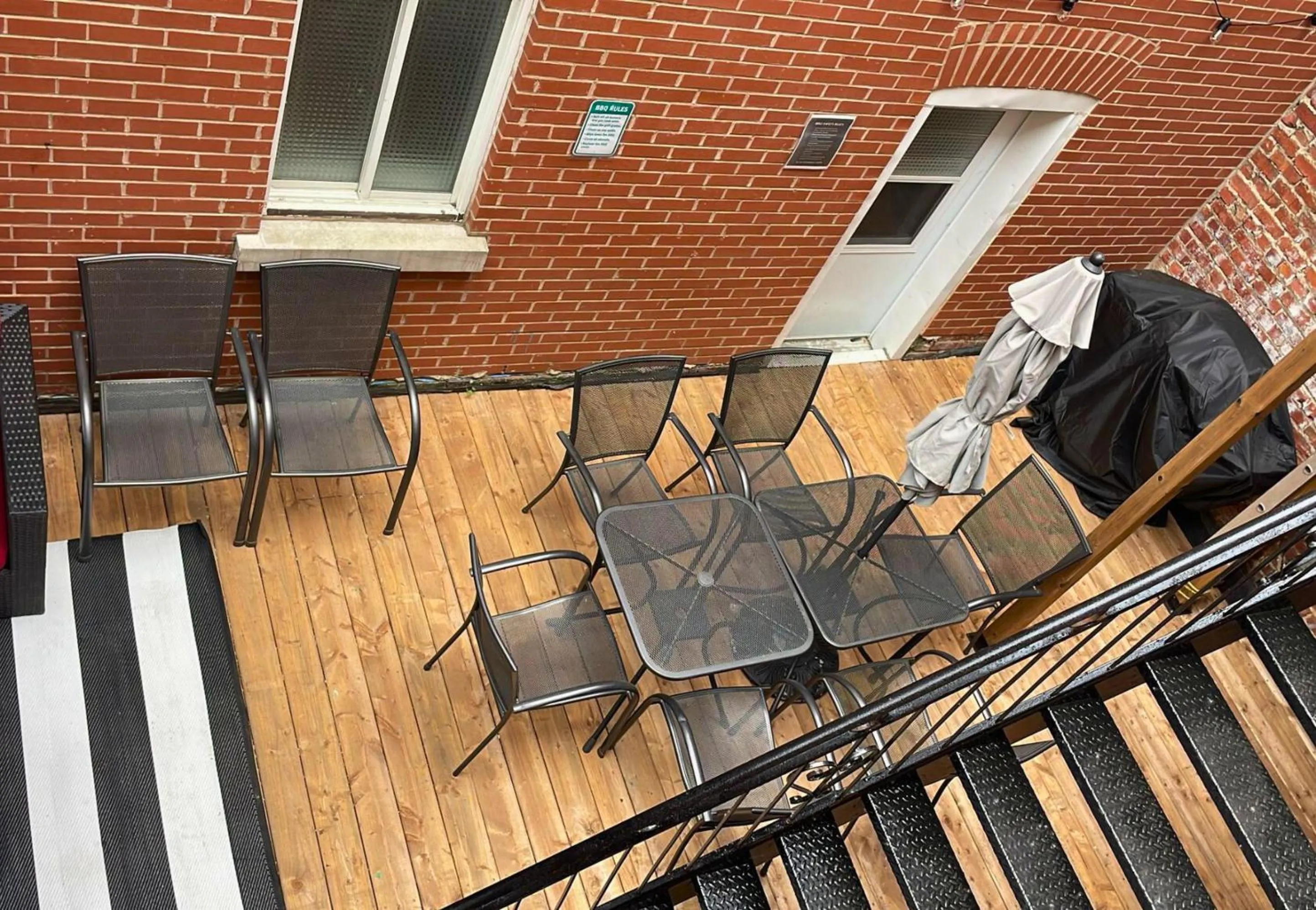 Patio in LiV MTL Chic