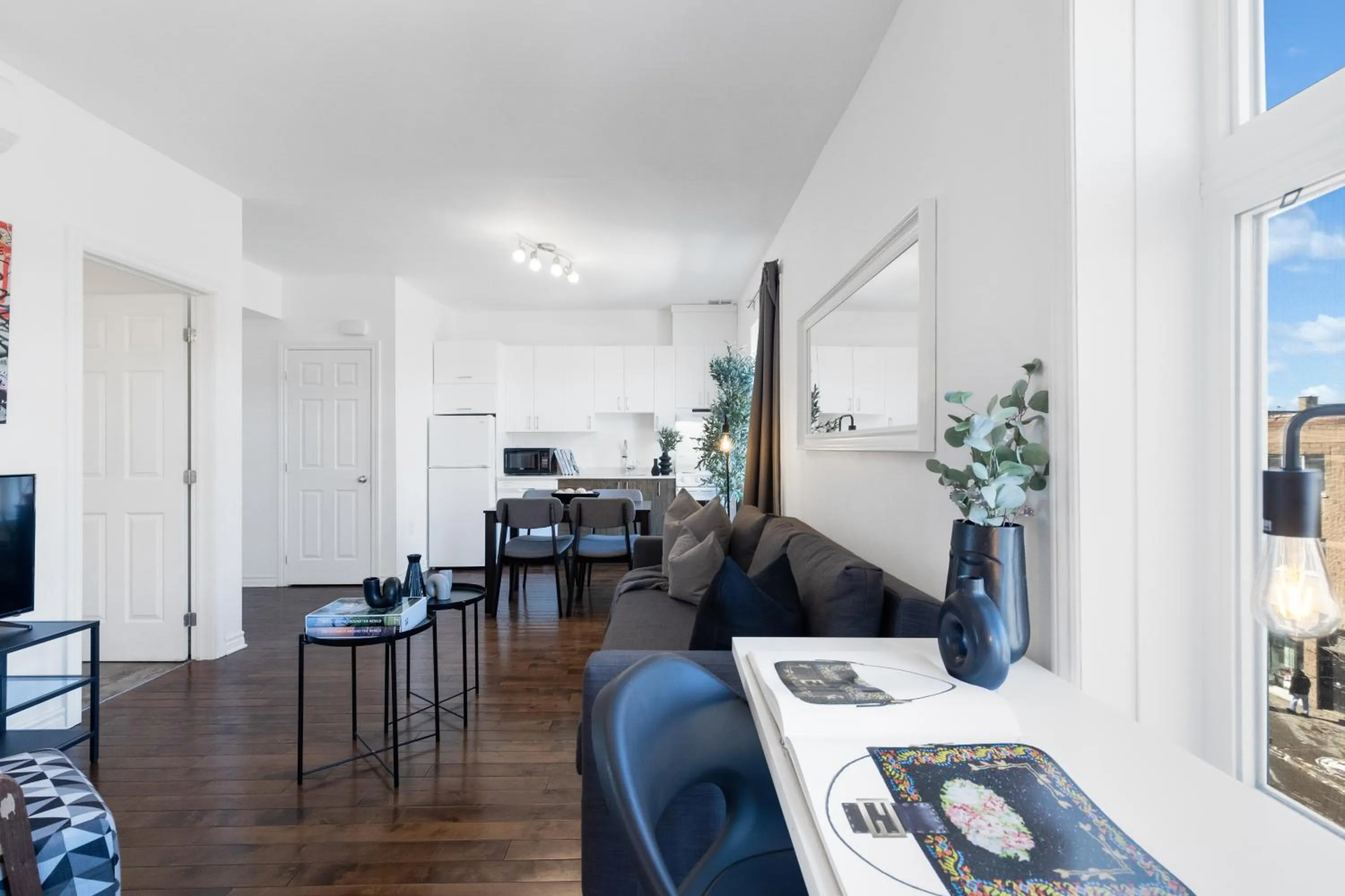 TV and multimedia in LiV MTL MTL