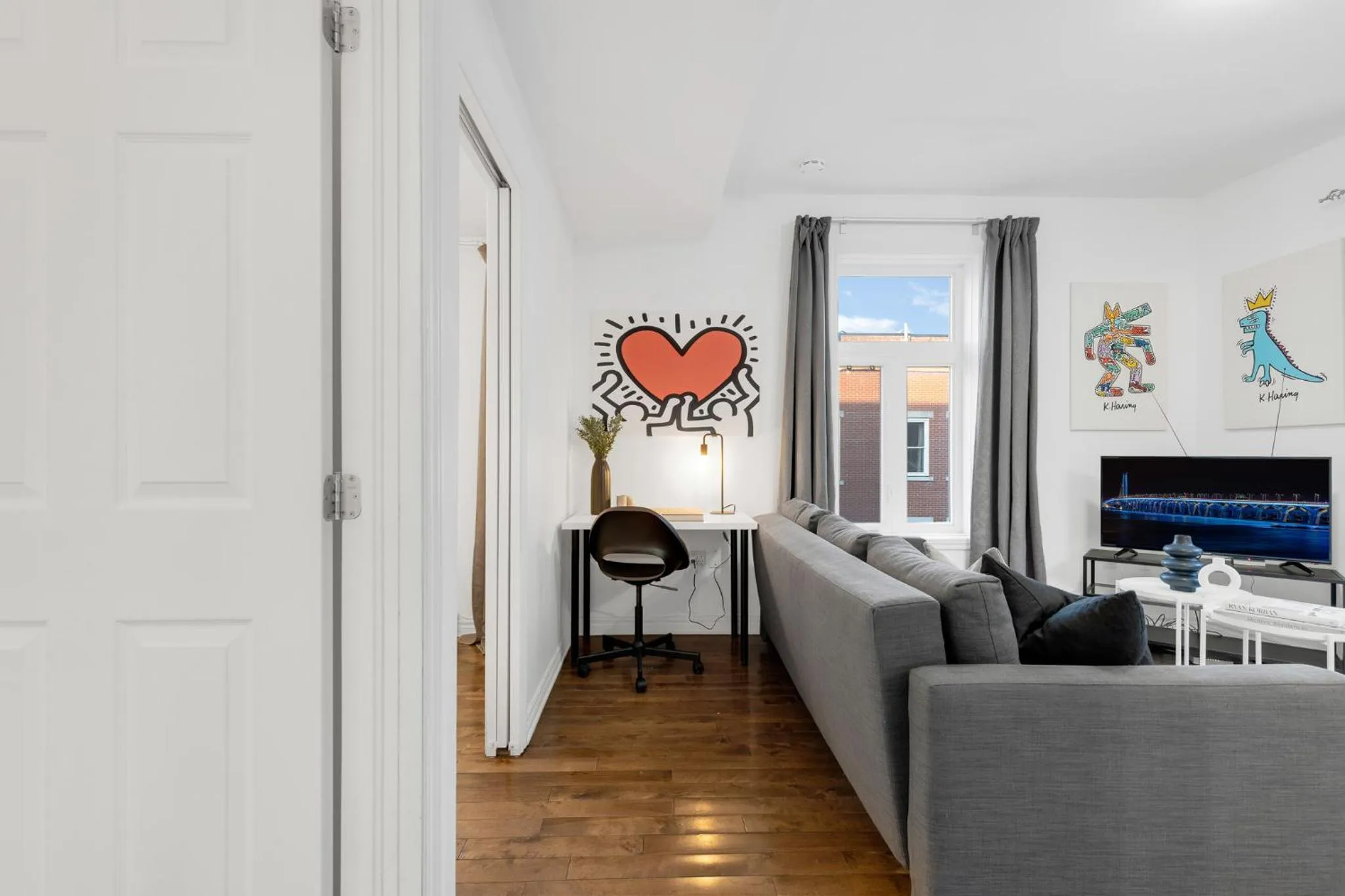 Communal lounge/ TV room in LiV MTL MTL