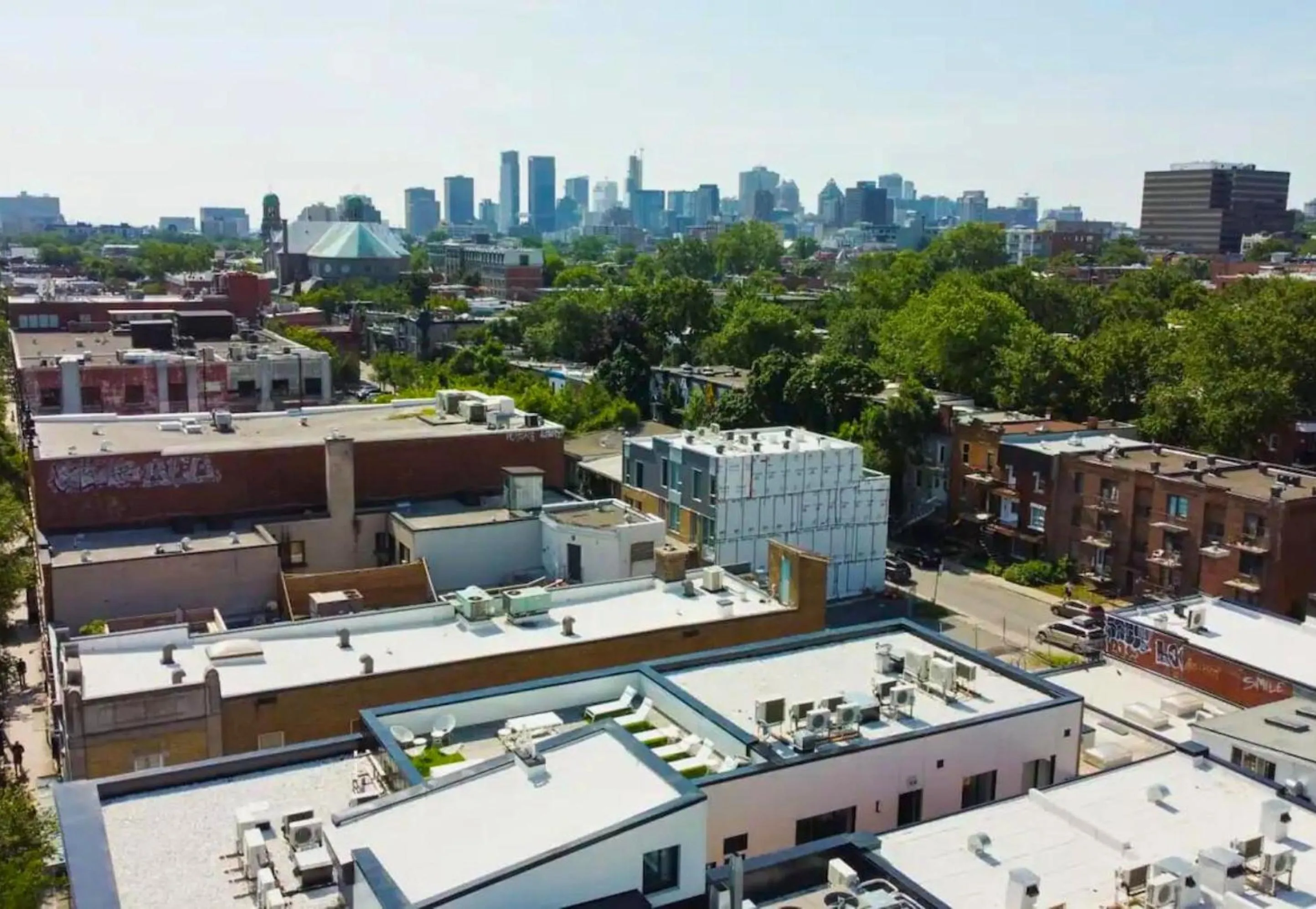 Property building in LiV MTL MTL