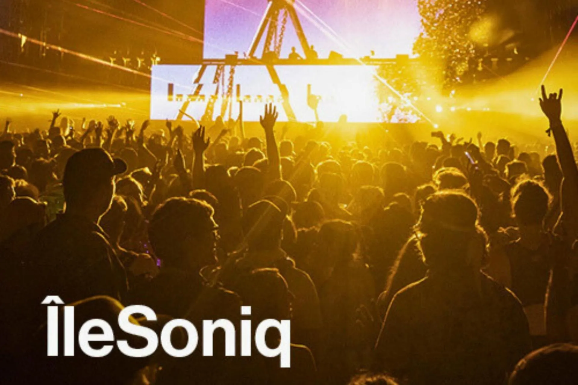 People in LiV MTL MTL