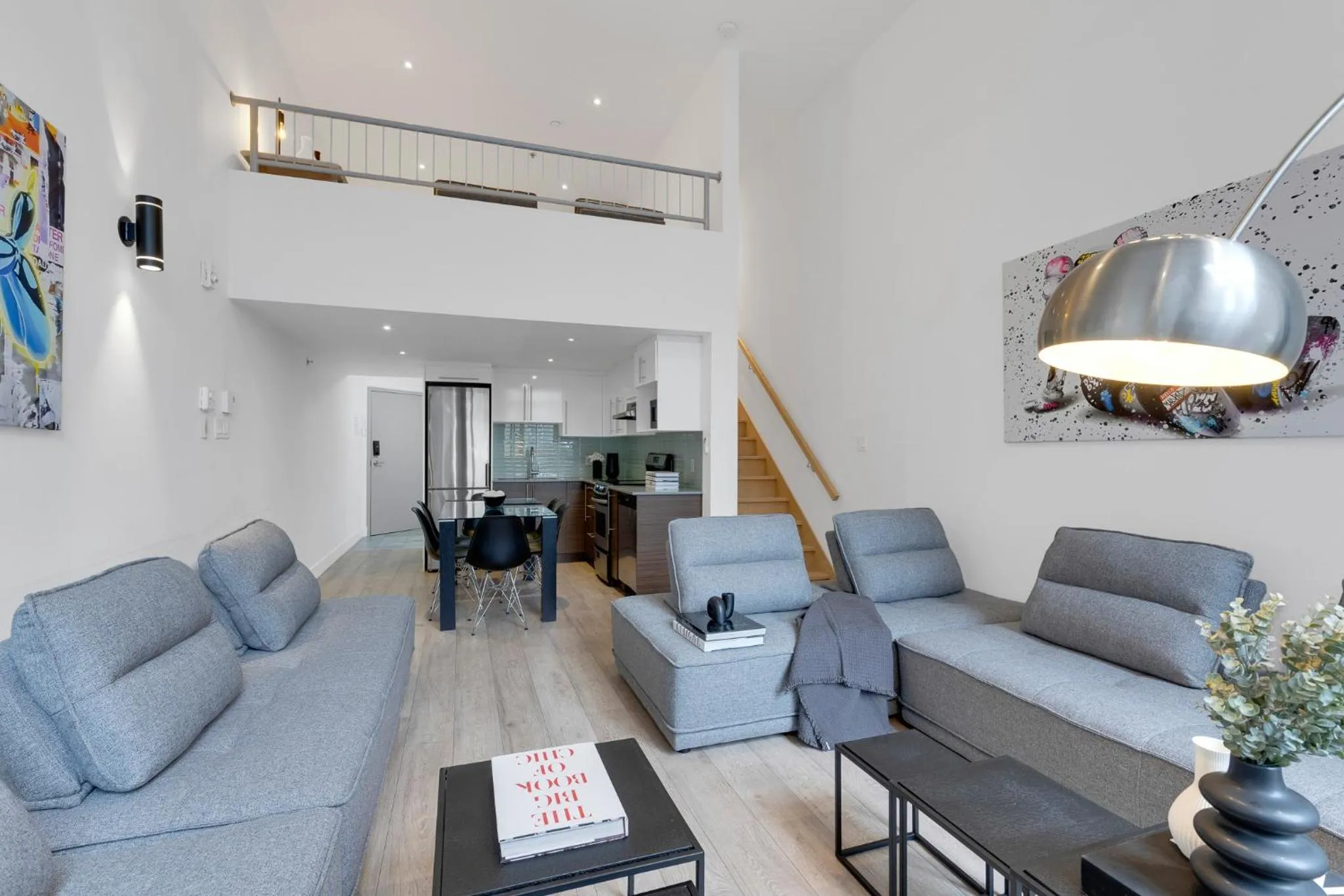 Kitchen or kitchenette in LiV MTL Downtown