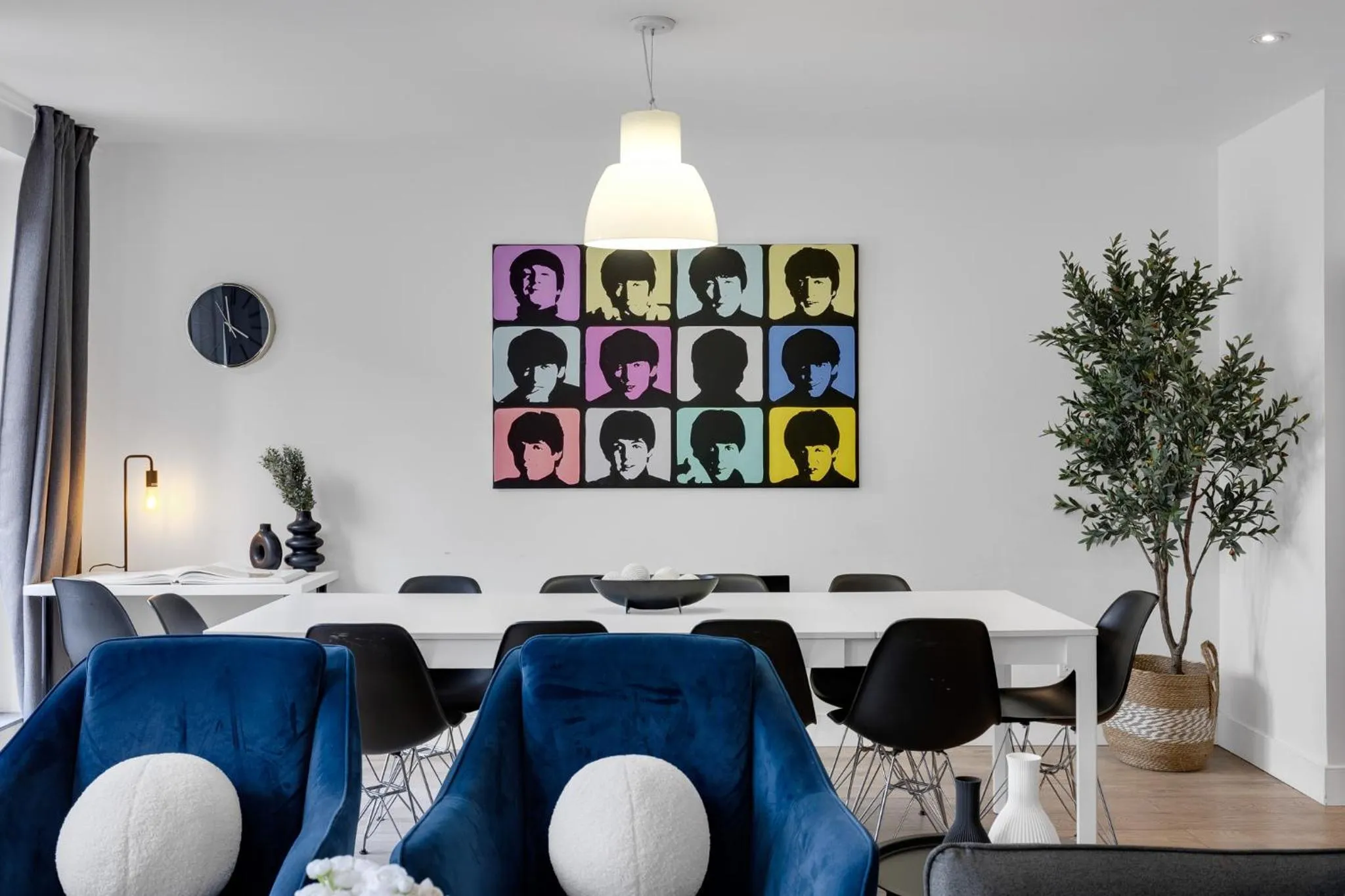 Living room in LiV MTL Downtown