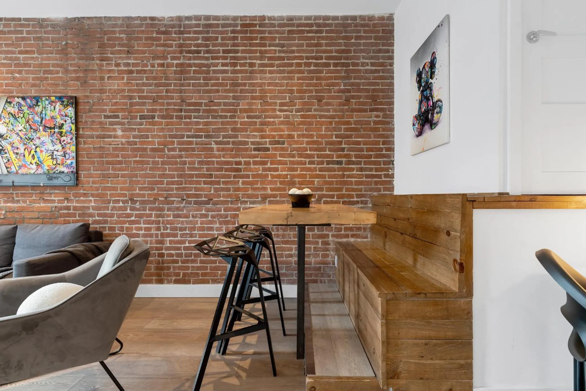 Living room in LiV MTL Downtown