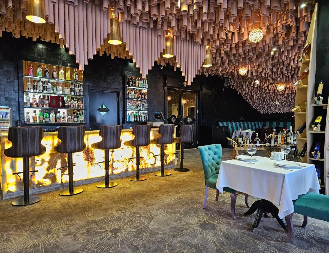 Restaurant/places to eat in Teatro Boutique Hotel