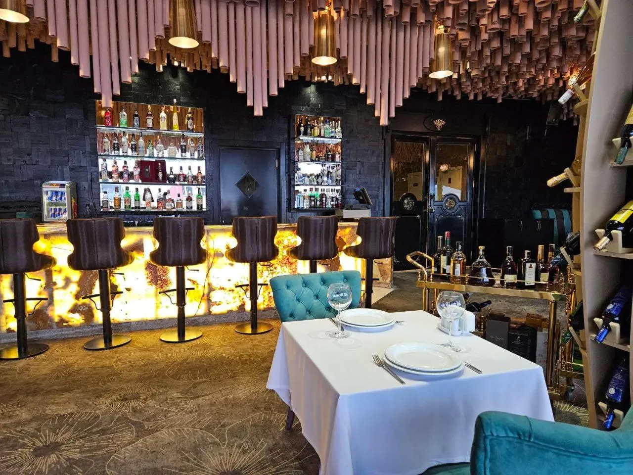 Restaurant/places to eat in Teatro Boutique Hotel