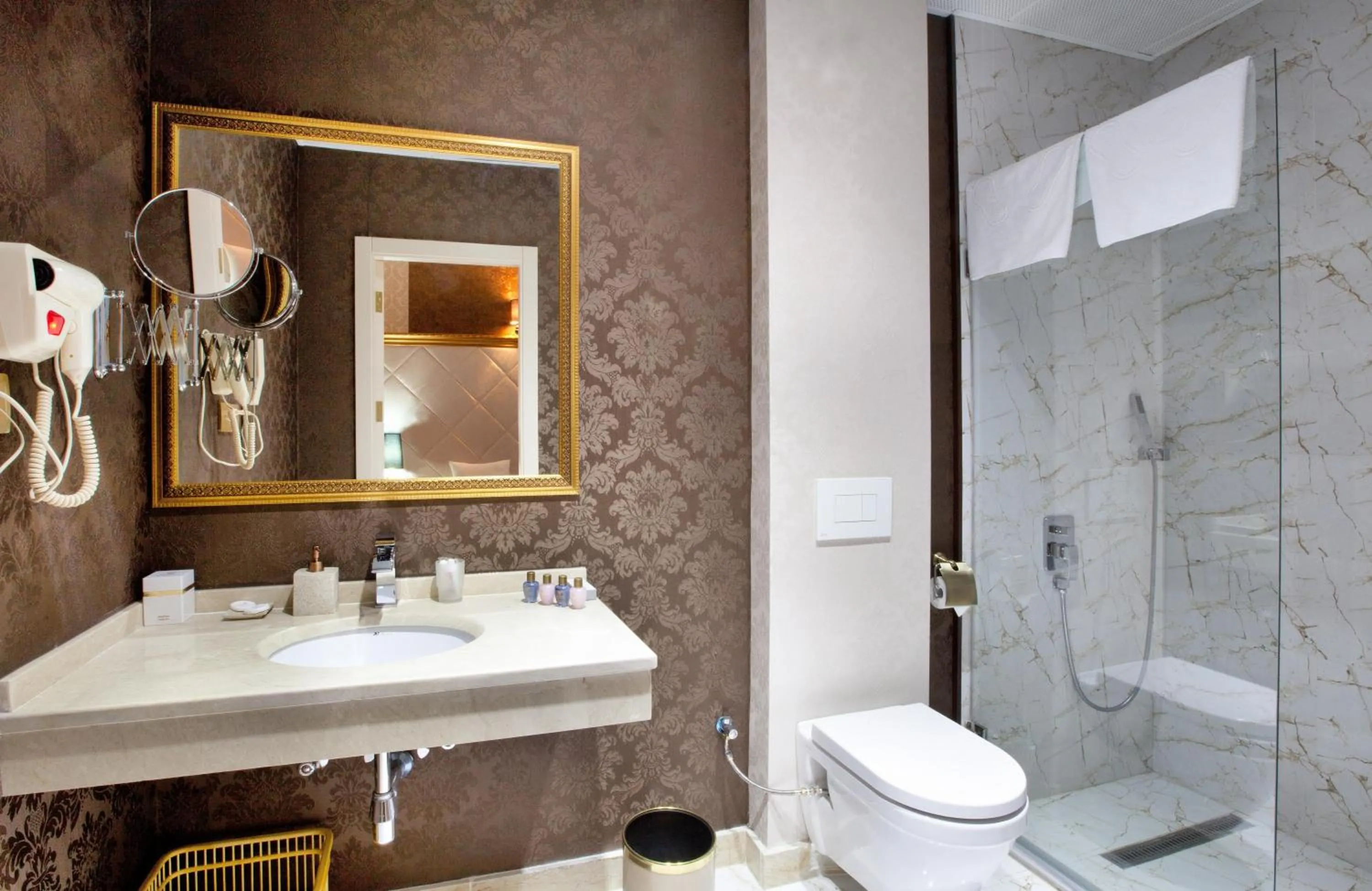 Bathroom in Teatro Boutique Hotel