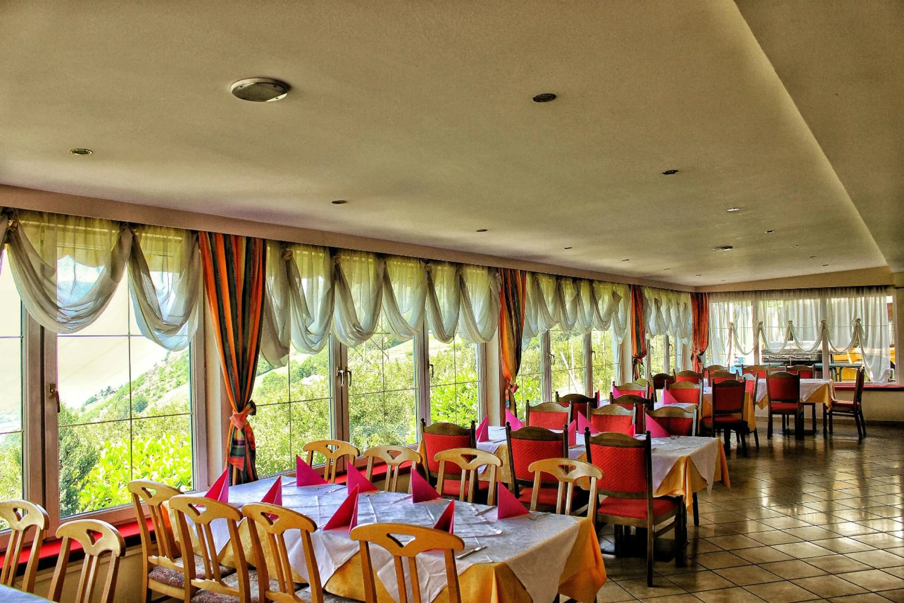 Restaurant/places to eat in Panoramahotel Unterinnerhof