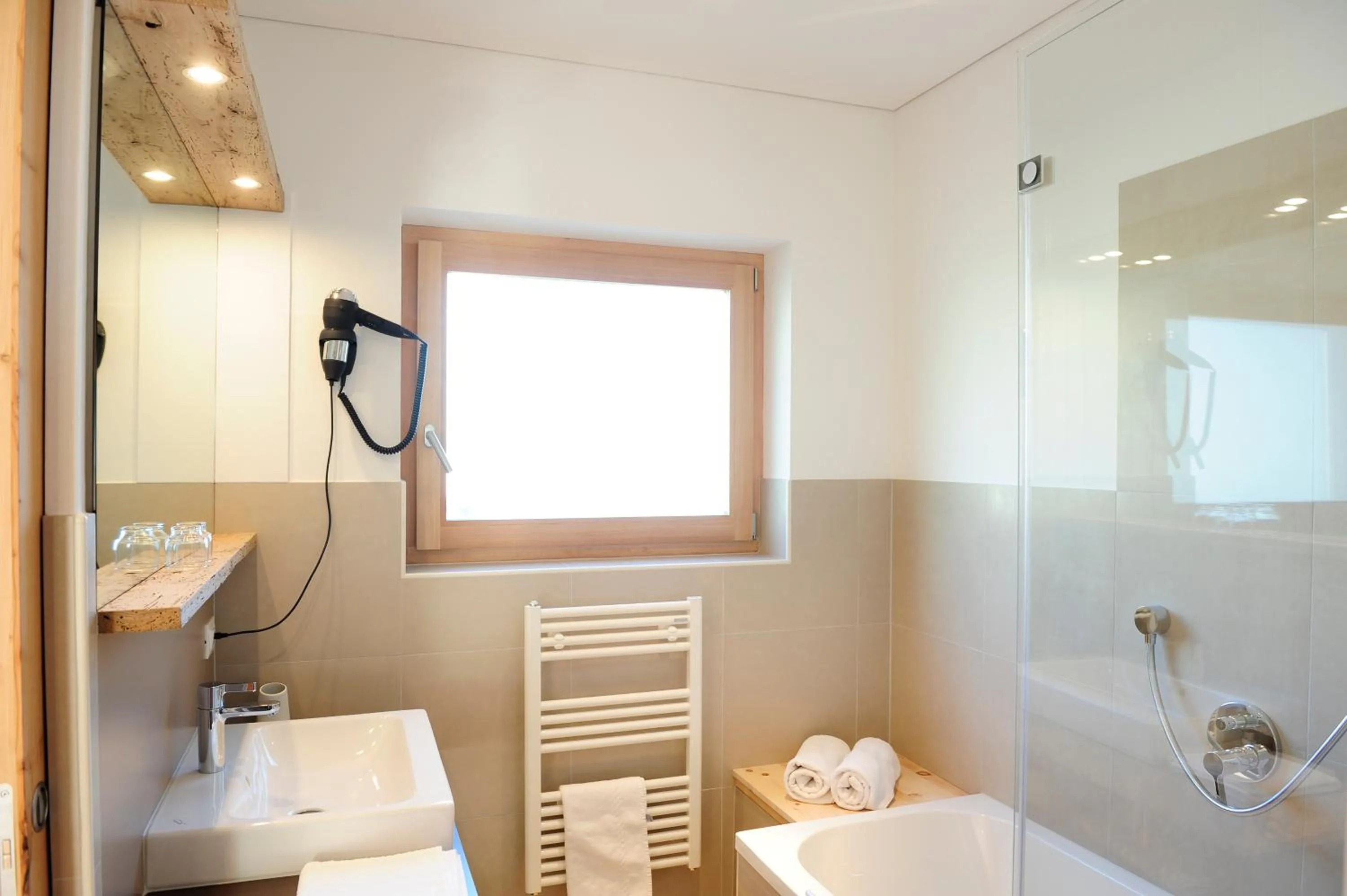 Bathroom in Hotel Naturoase Schwemmerhof