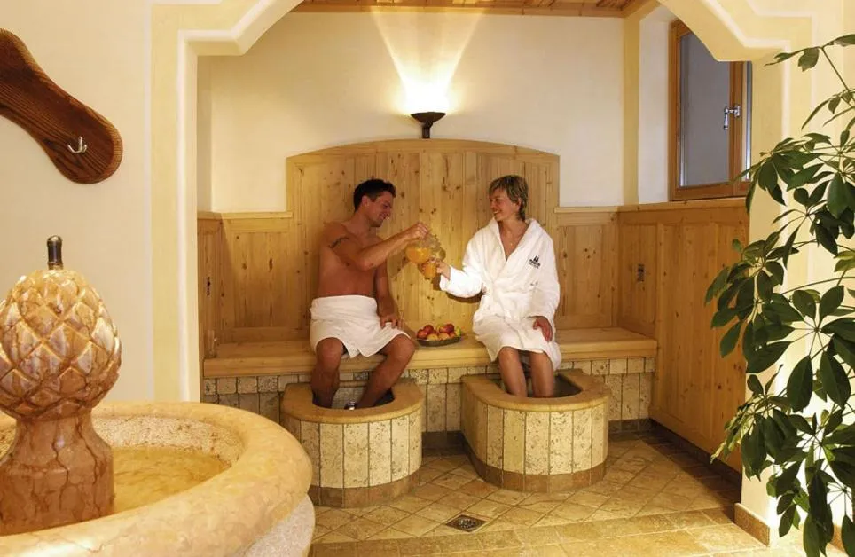 Spa and wellness centre/facilities in Hotel Naturoase Schwemmerhof