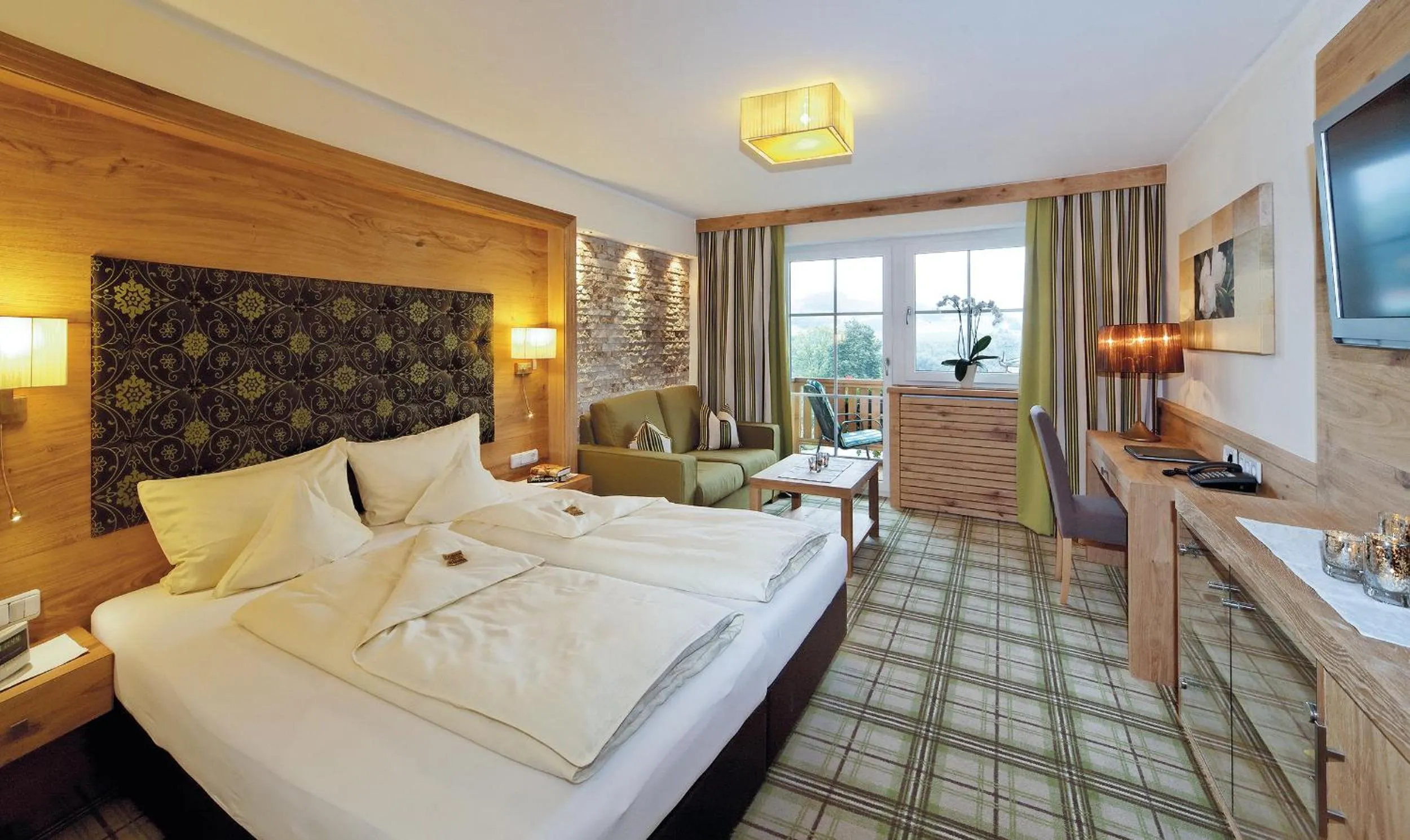 Photo of the whole room, Bed in Wellness- & Sporthotel Jagdhof