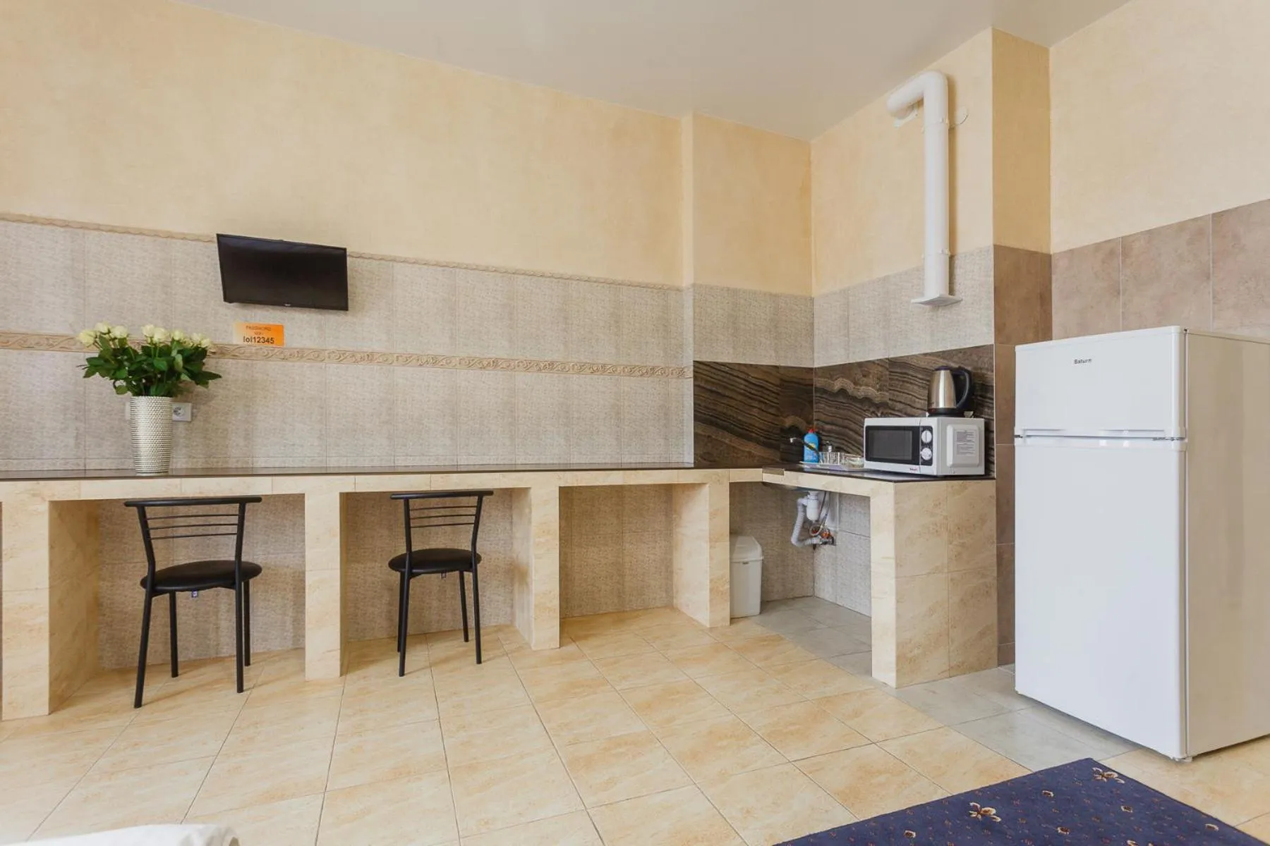 Kitchen or kitchenette in Pechersk House