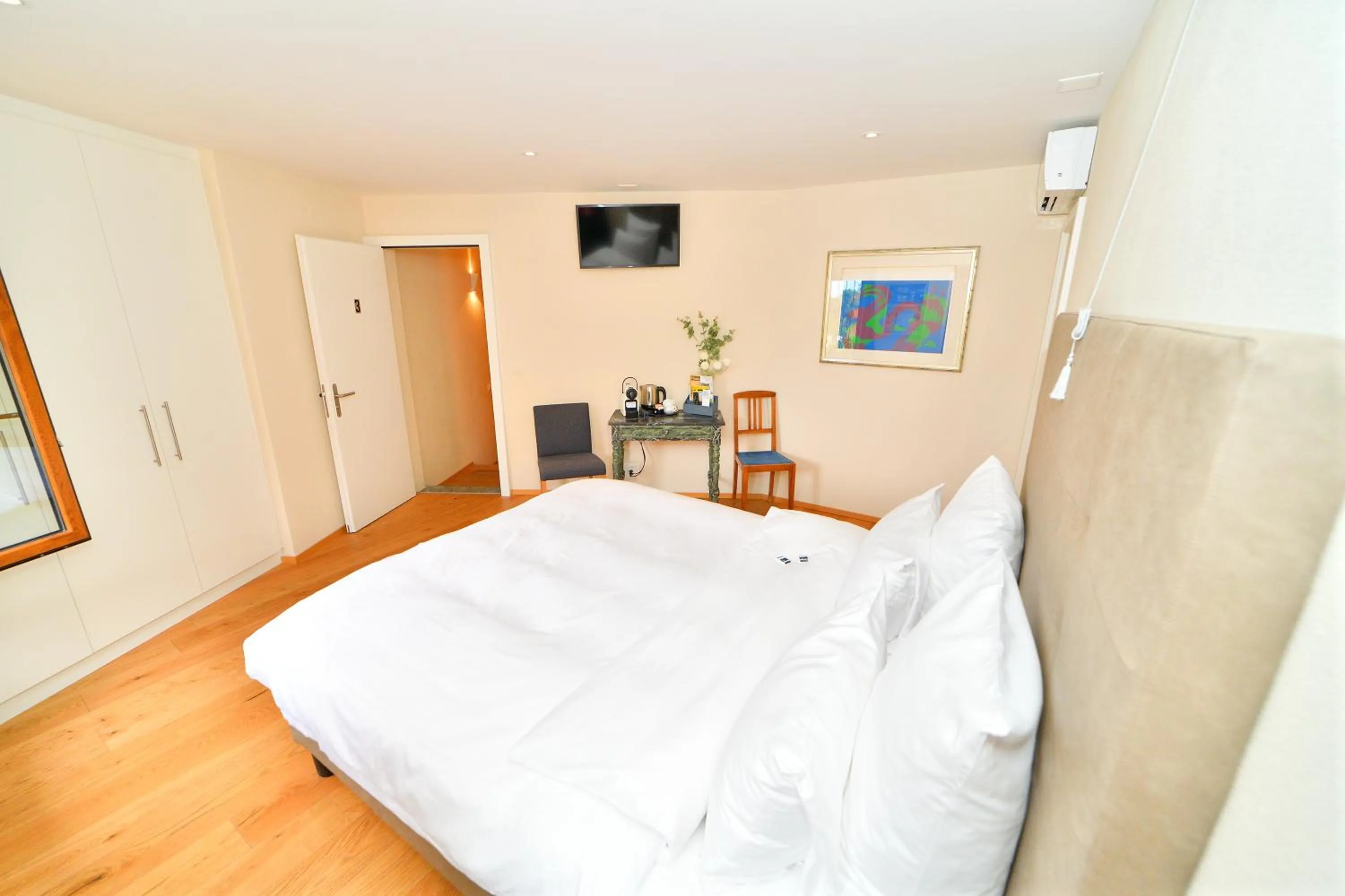 Bedroom, Bed in Boato Bistrot & Bed