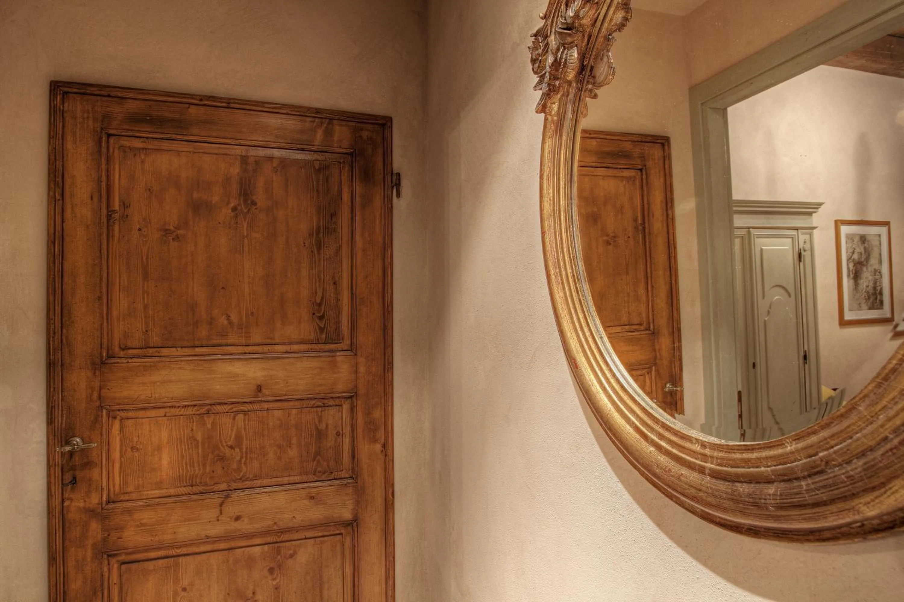 Decorative detail in La Fornasaccia