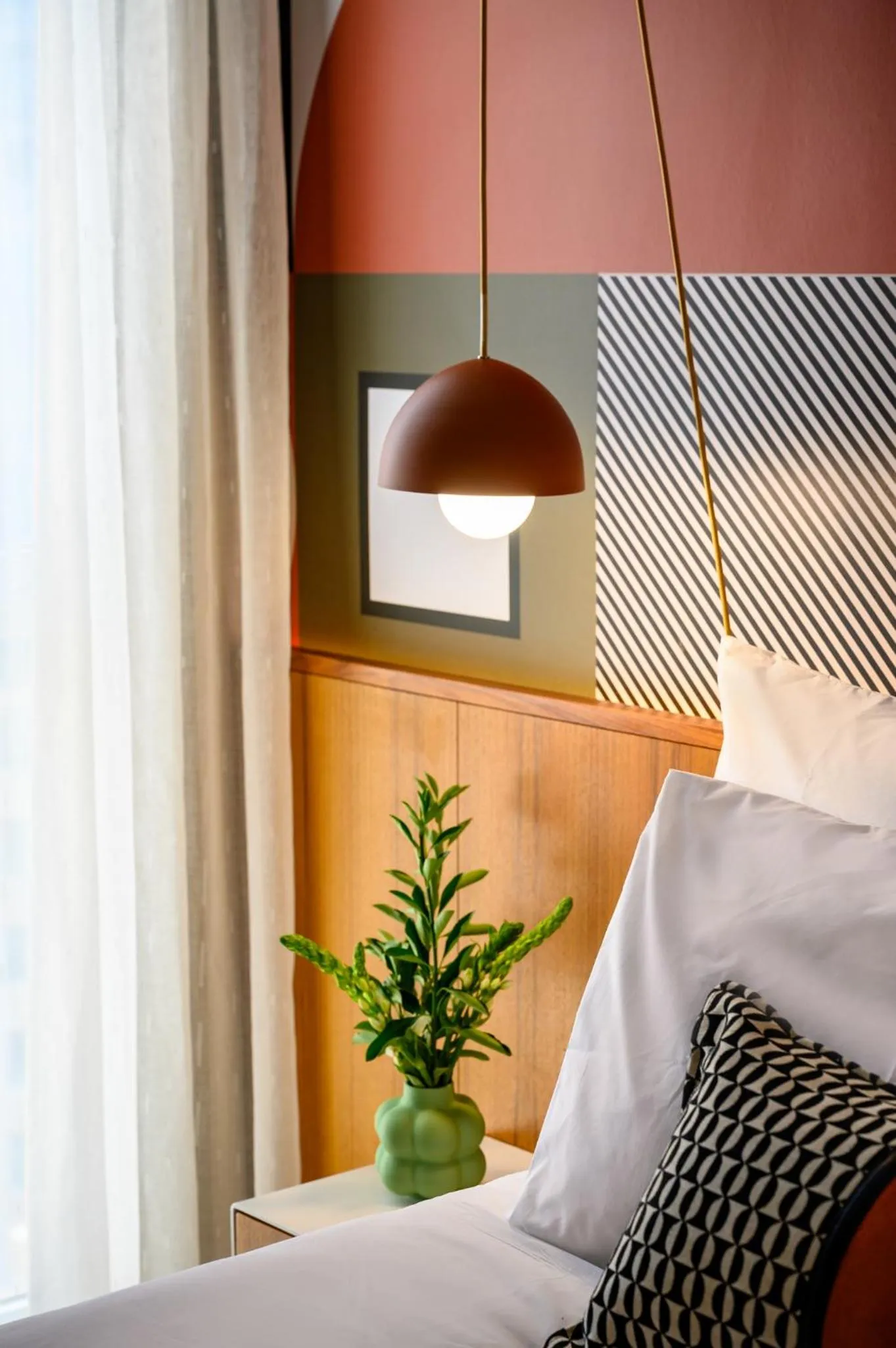 Decorative detail, Bed in Prima Vera