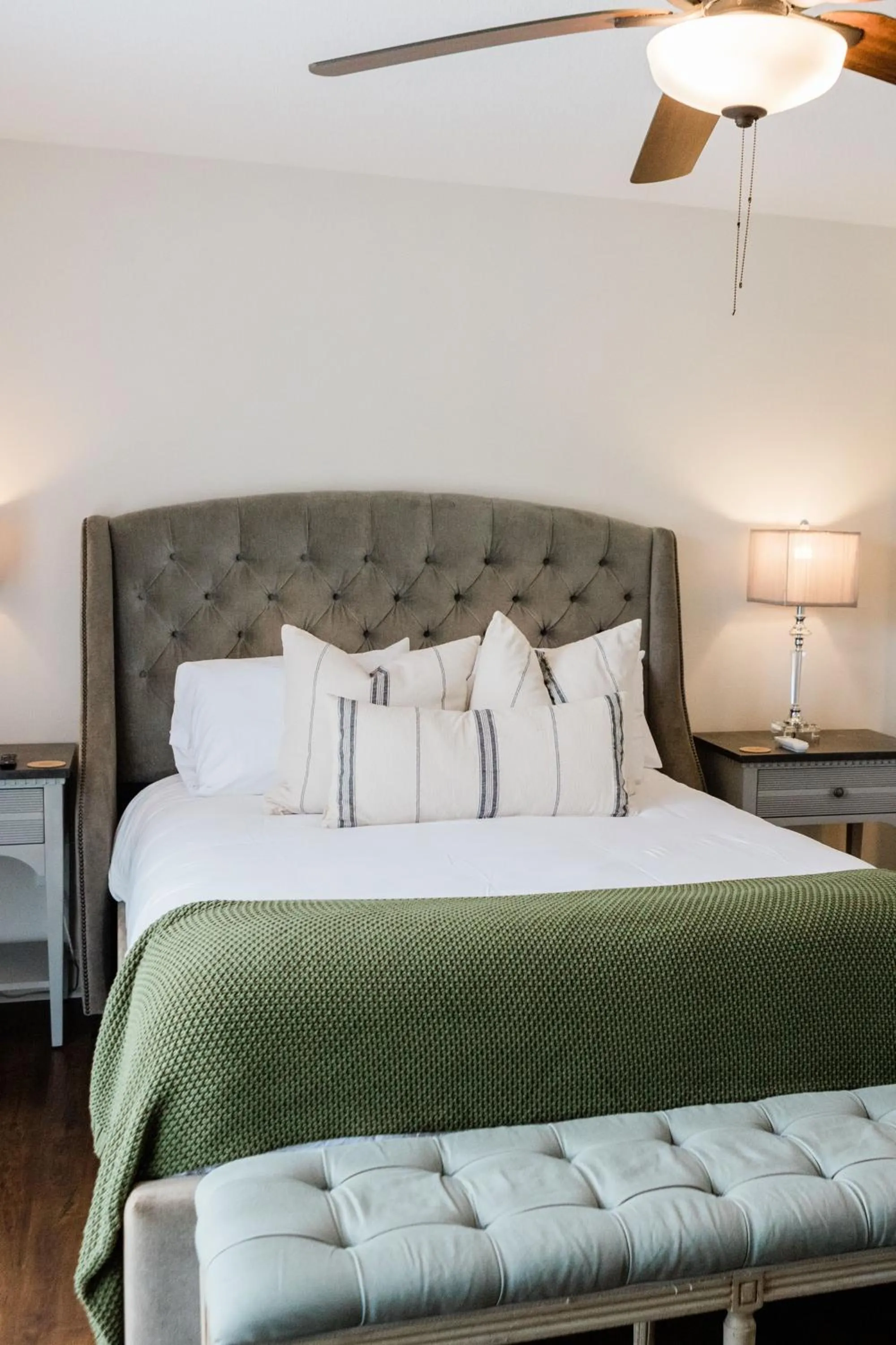 Bedroom, Bed in Dahlonega Resort and Vineyard