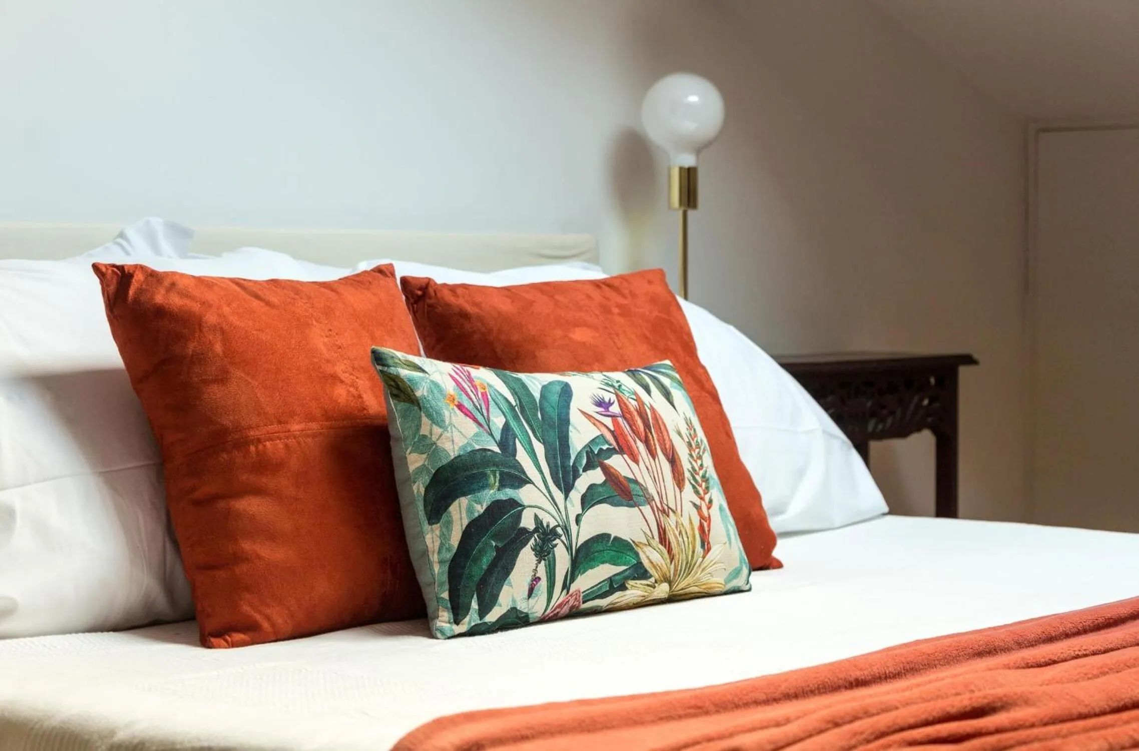 Bed in Torripa Group - Trastevere