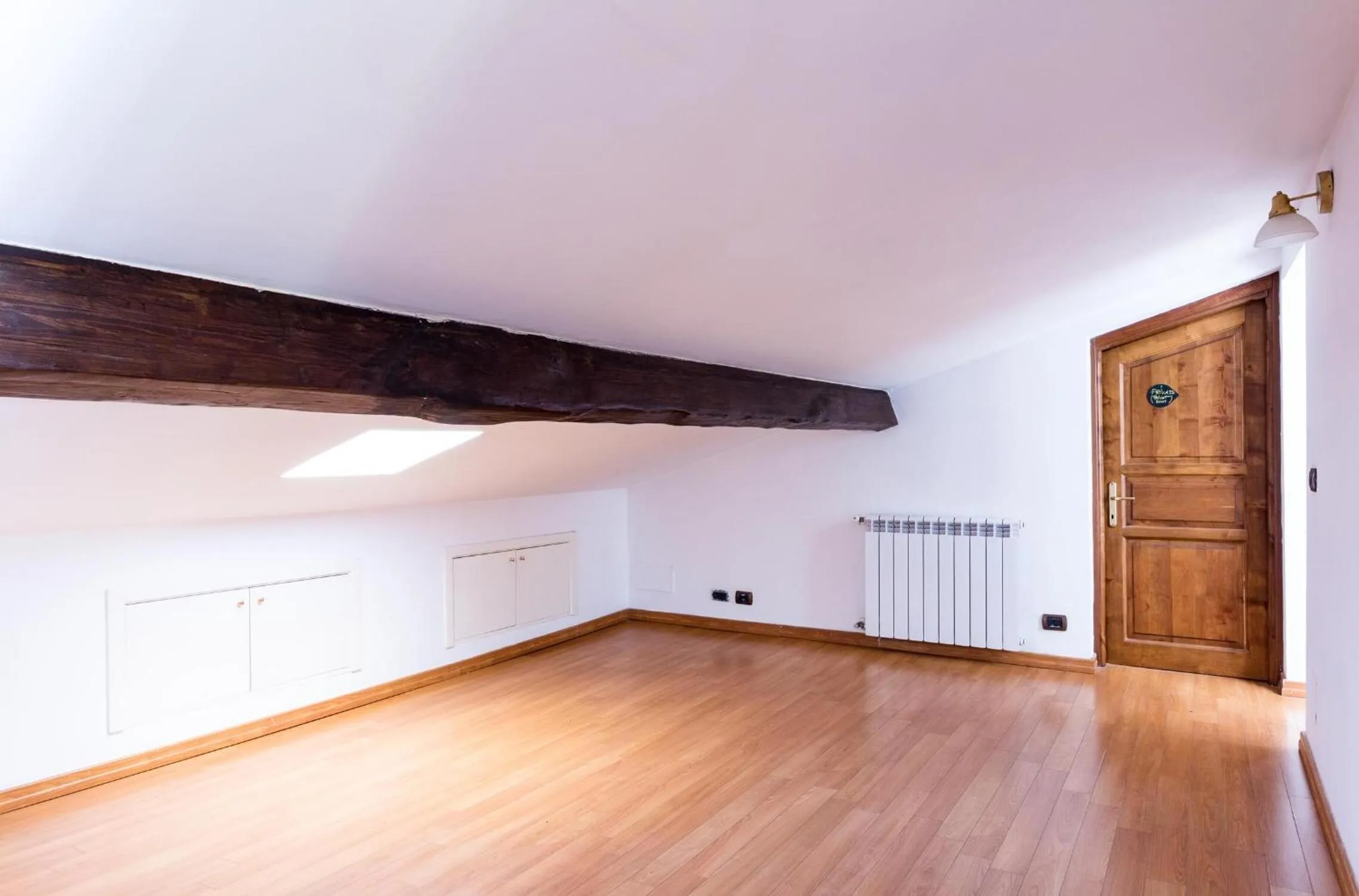 Photo of the whole room in Torripa Group - Trastevere