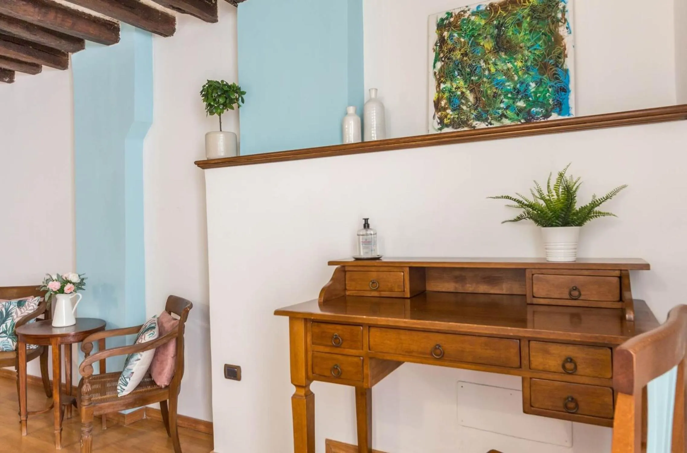 Seating area in Torripa Group - Trastevere