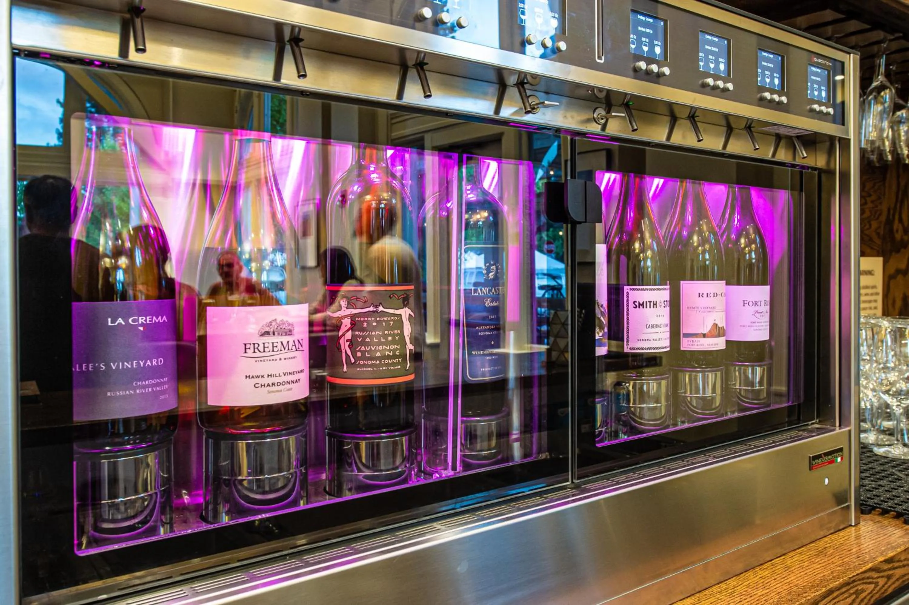 Lounge or bar in Hotel E