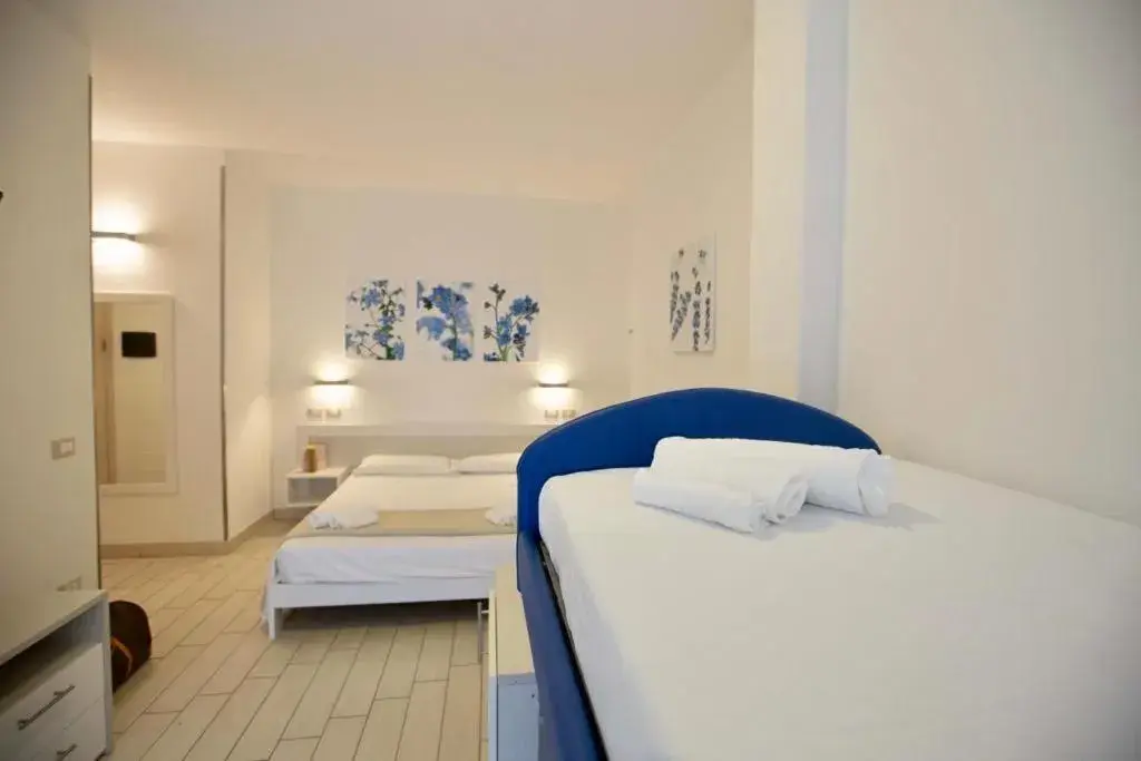 Deluxe Quadruple Room in Hotel Elite Deluxe Quadruple Room in Hotel Elite