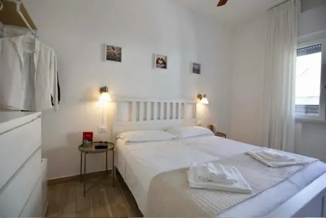 Double Room with Balcony in Hotel Elite Double Room with Balcony in Hotel Elite