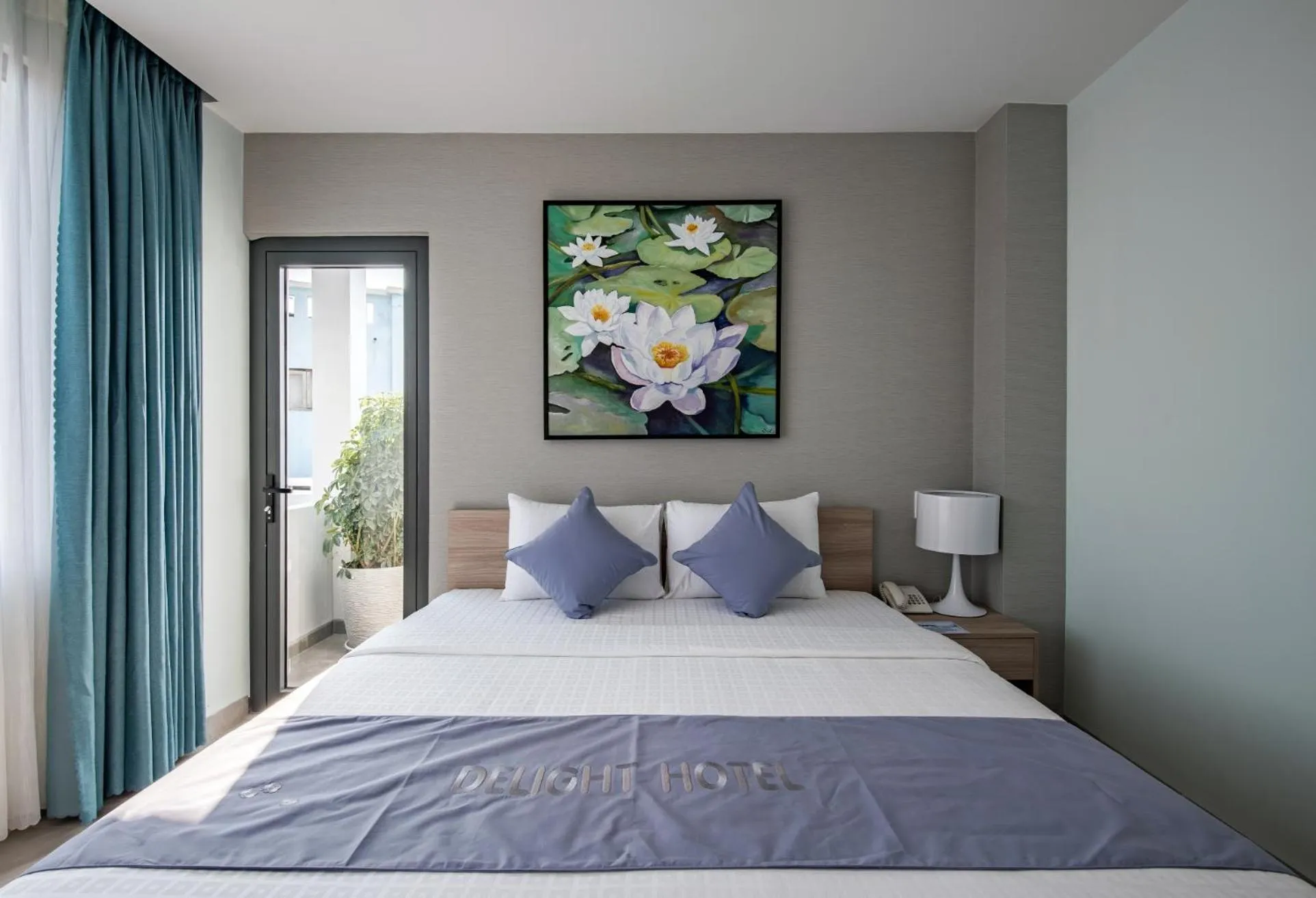 Bed in Delight Hotel