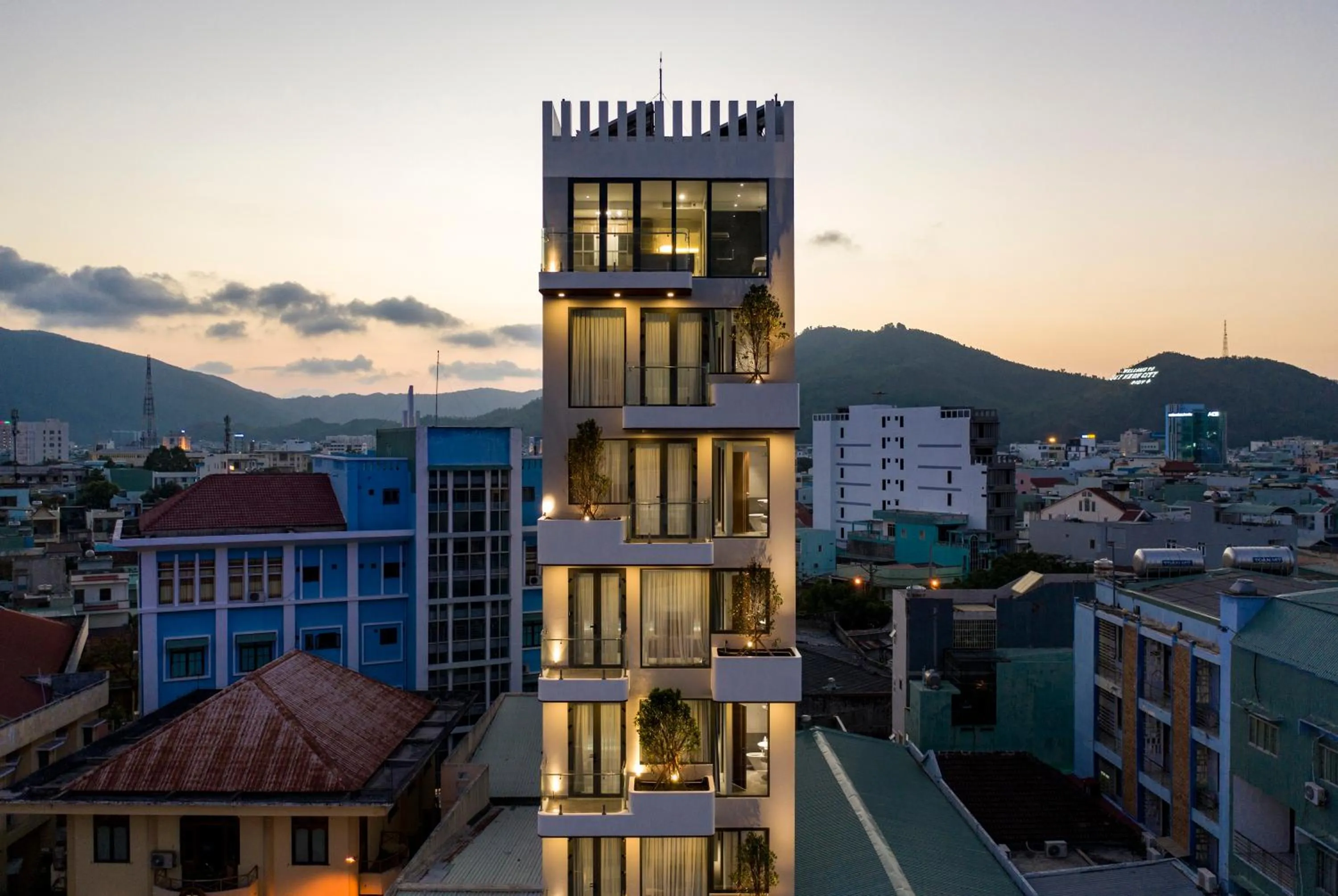 Balcony/Terrace in Delight Hotel