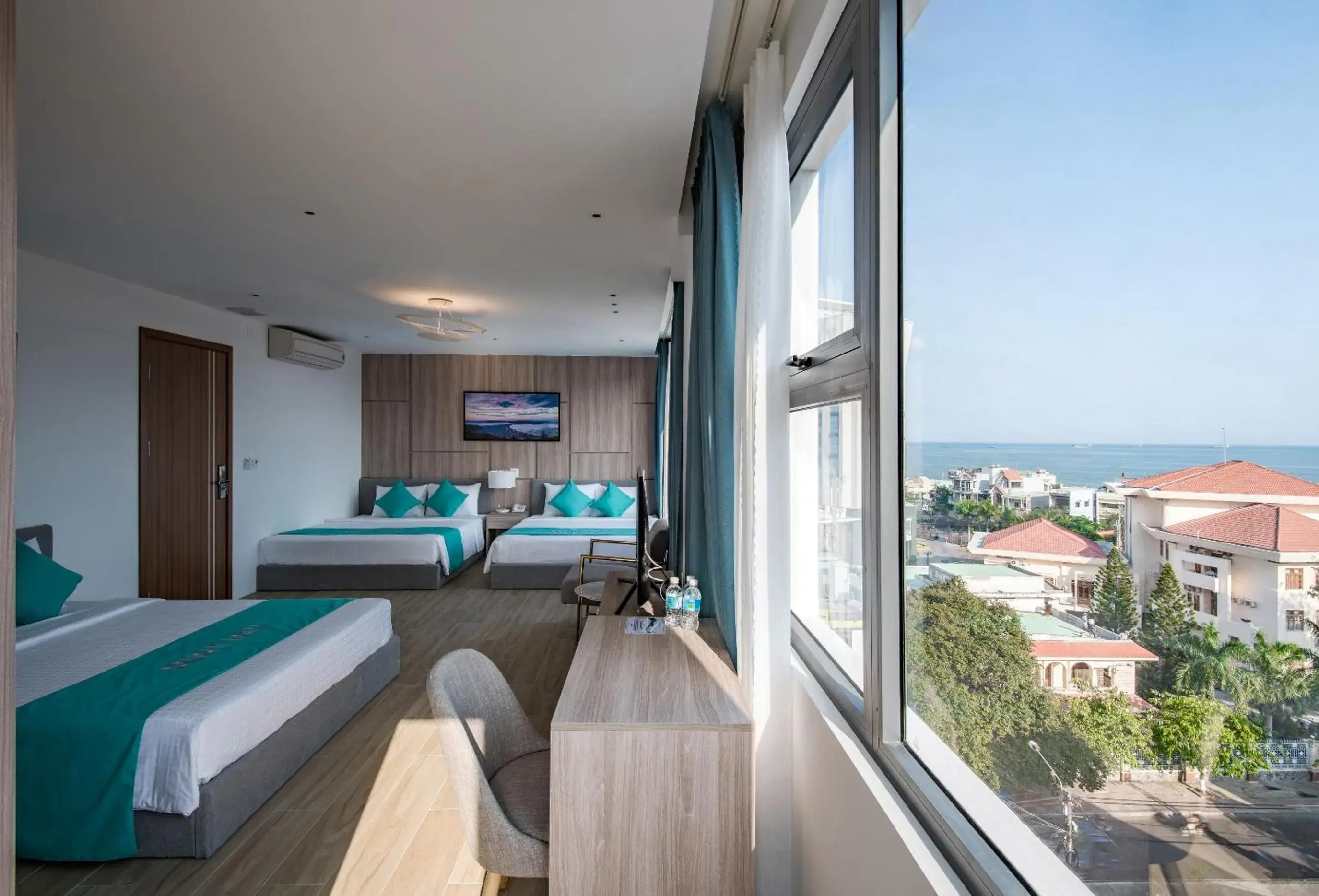 Family Room with Sea View in Delight Hotel Family Room with Sea View in Delight Hotel