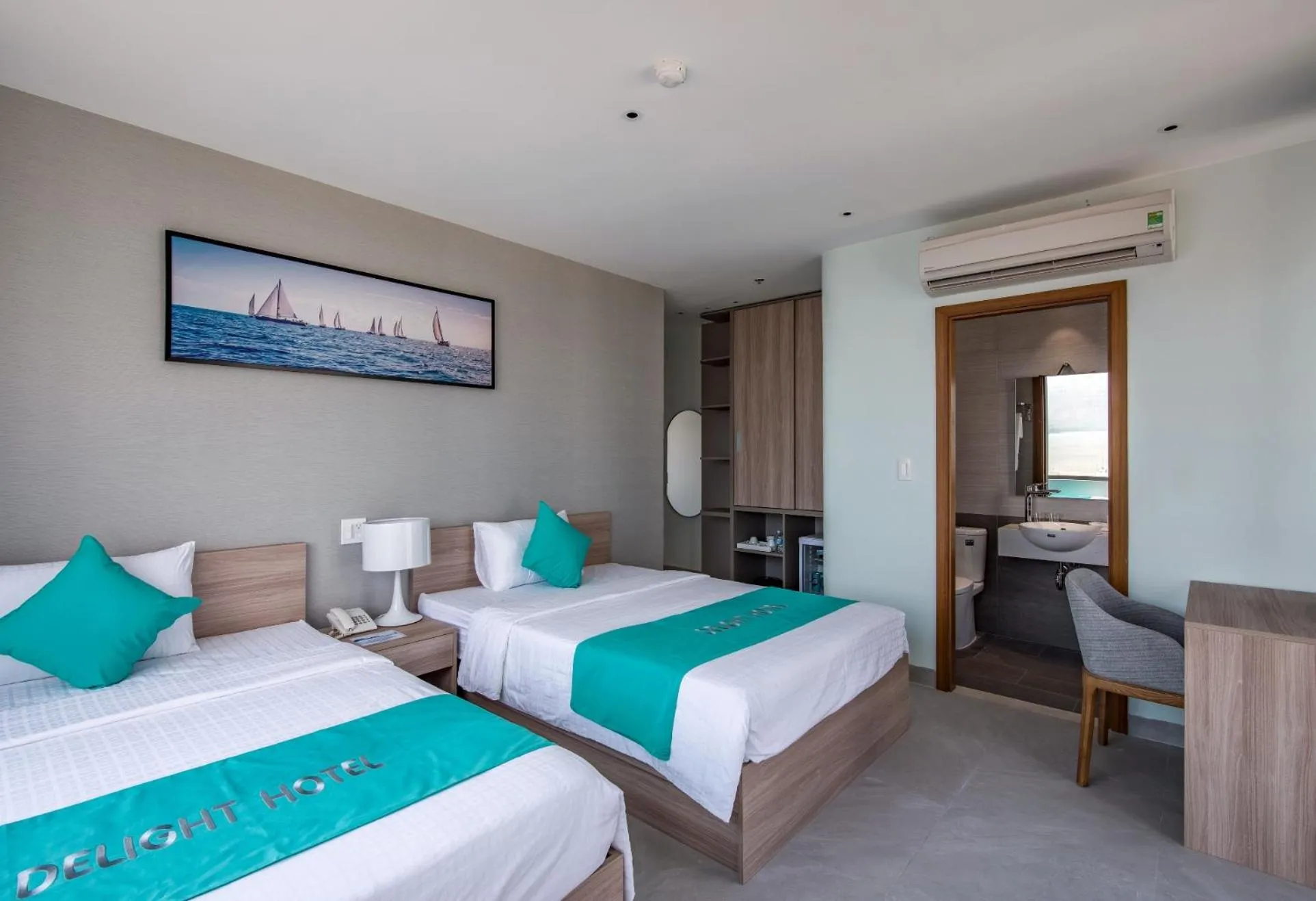 Bed in Delight Hotel