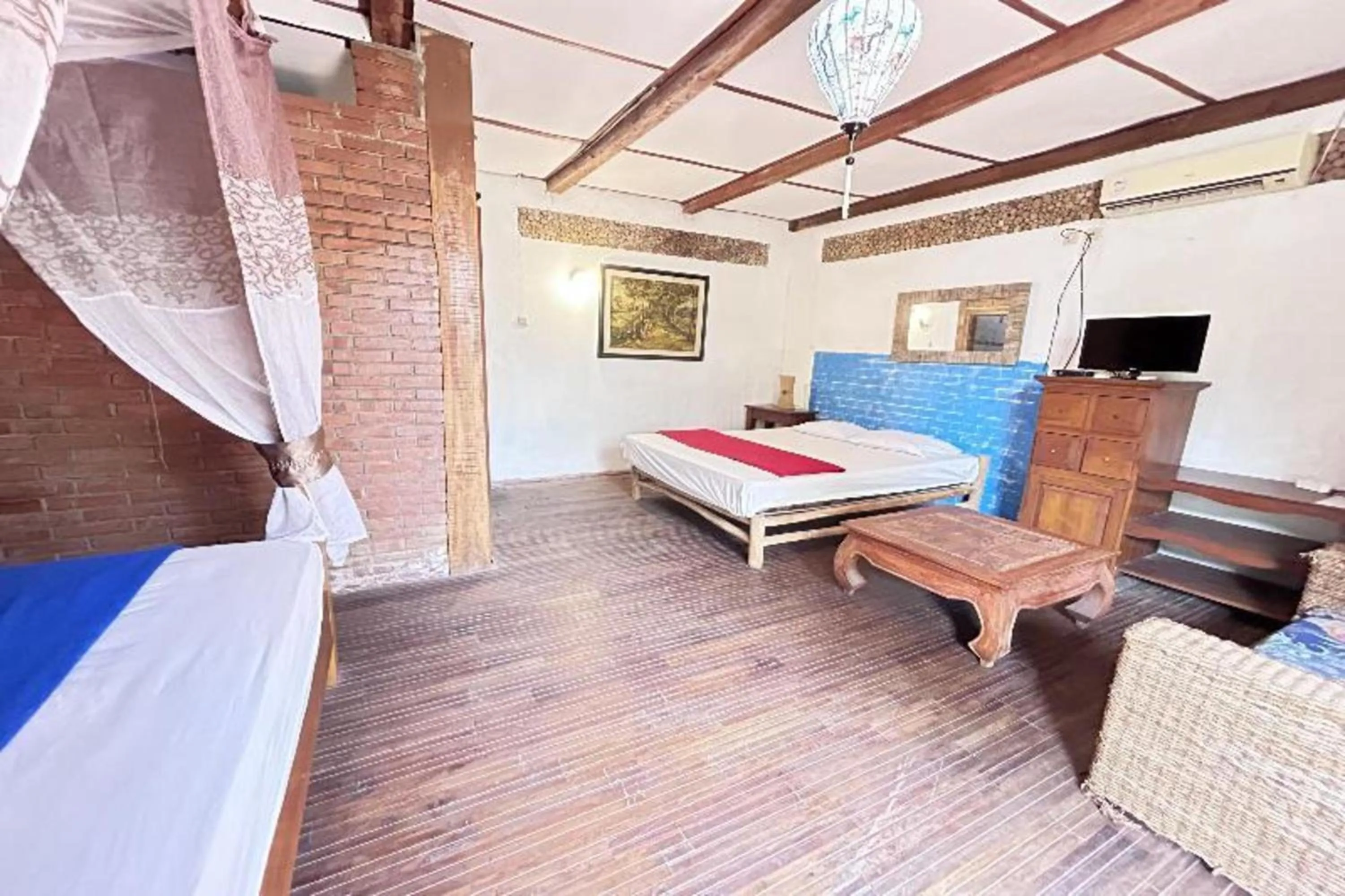 TV and multimedia, Bed in Hotel O Prawirotaman Near Keraton Yogyakarta Formerly Chez Laelik Guesthouse