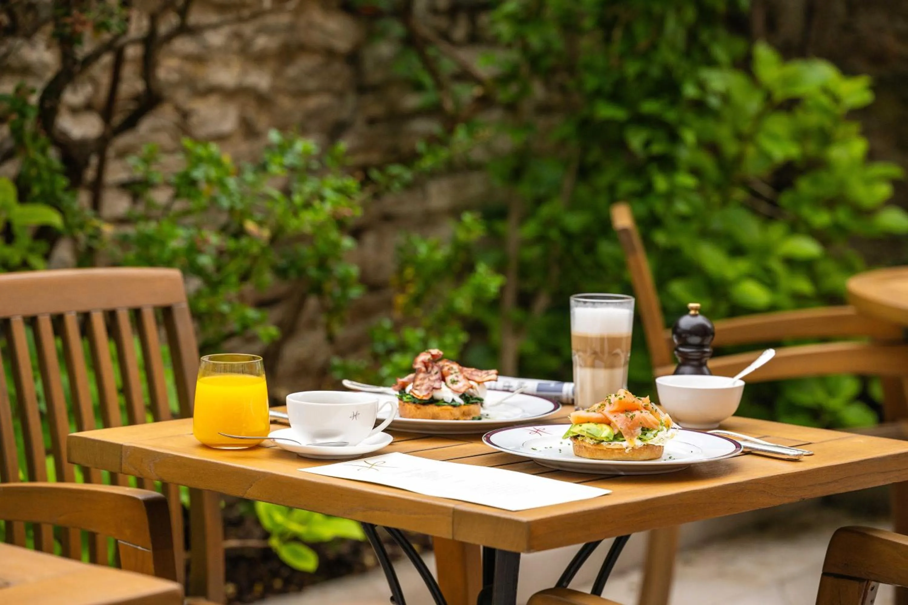 Breakfast in L'Hôtel