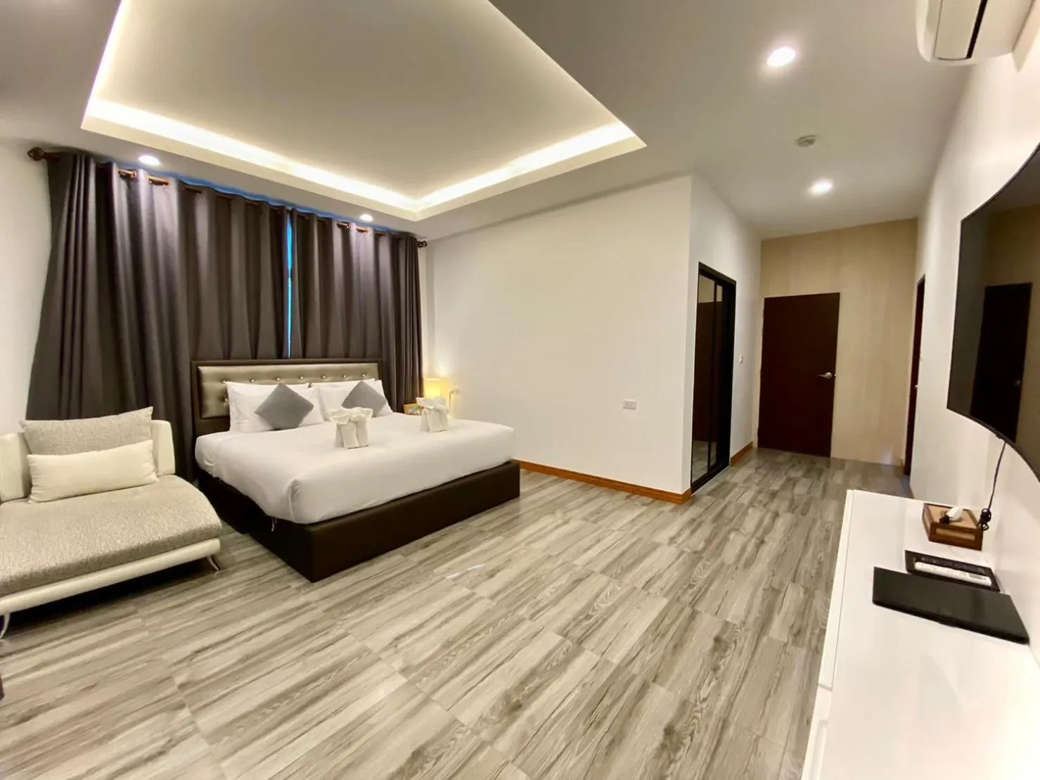 Bed in The Vet Boutique Hotel - SHA Extra Plus