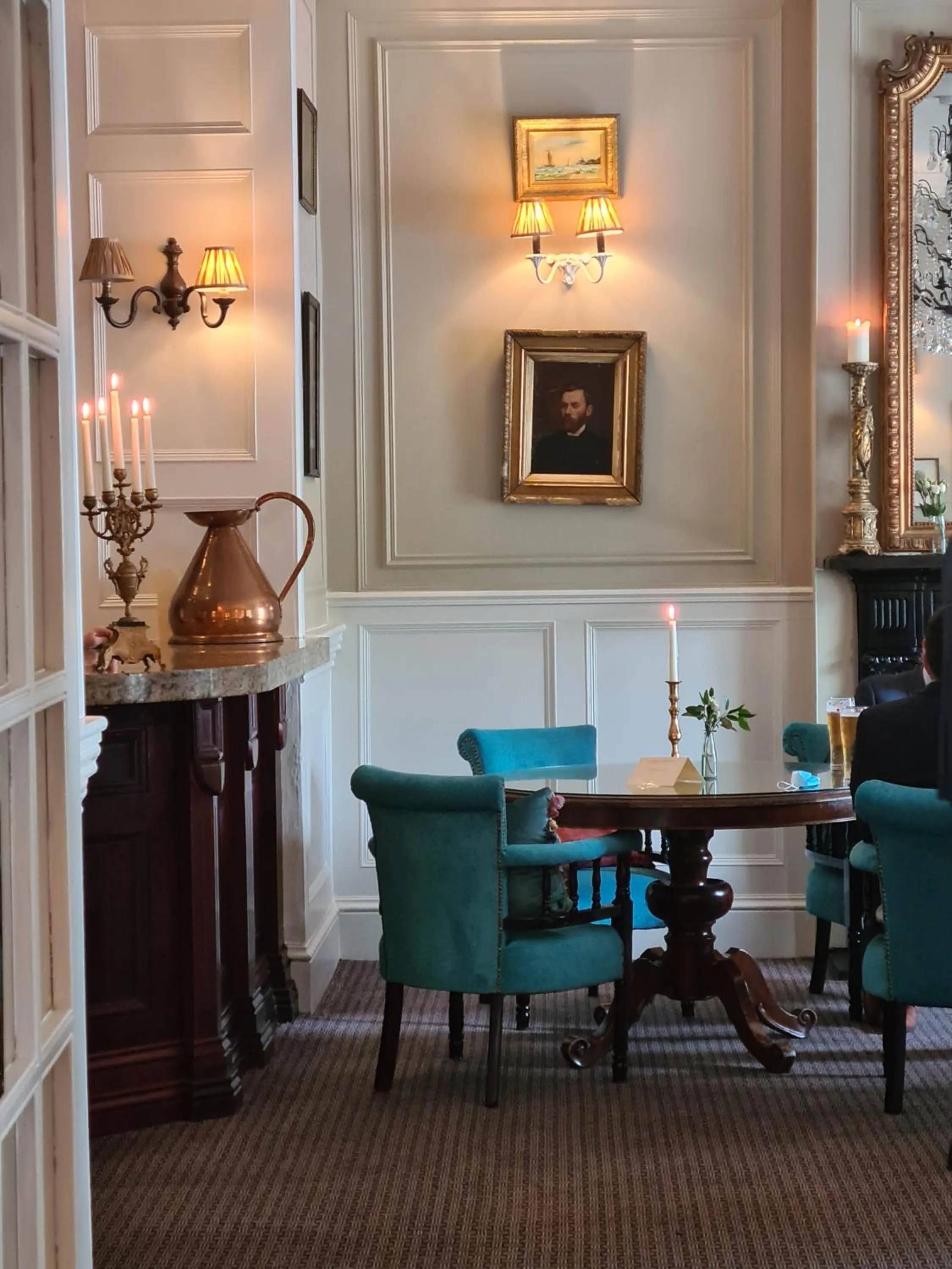 Restaurant/places to eat in The Listowel Arms Hotel