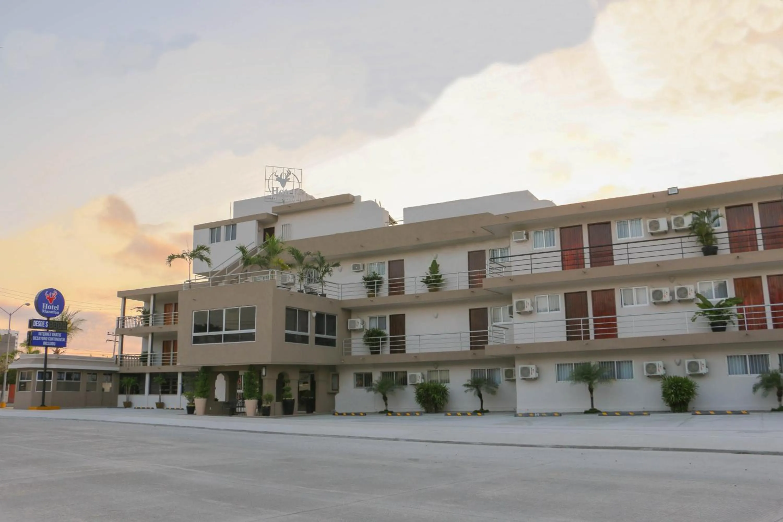 Property building in Hotel Mazatlan