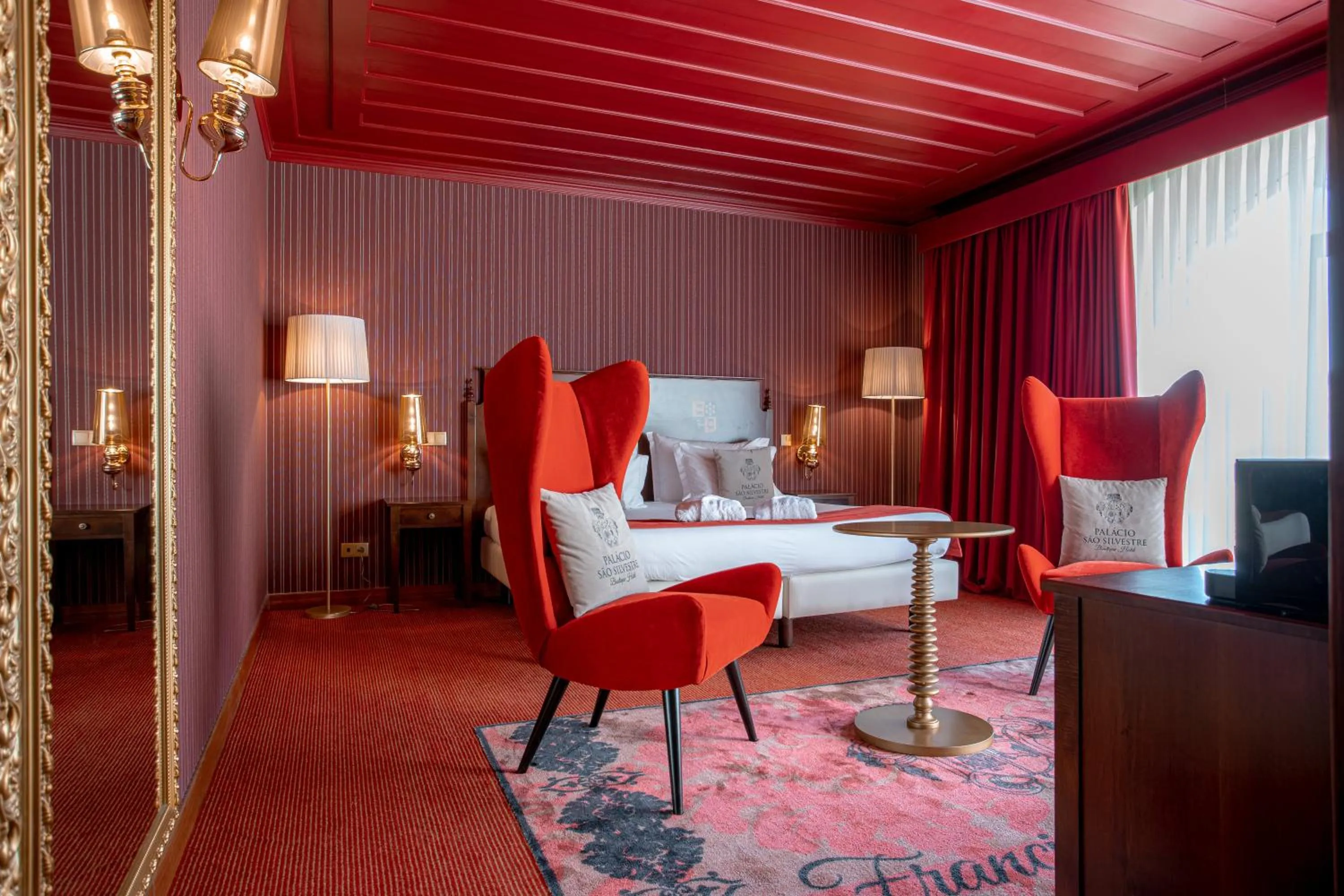 Bed in Palacio São Silvestre-Boutique Hotel