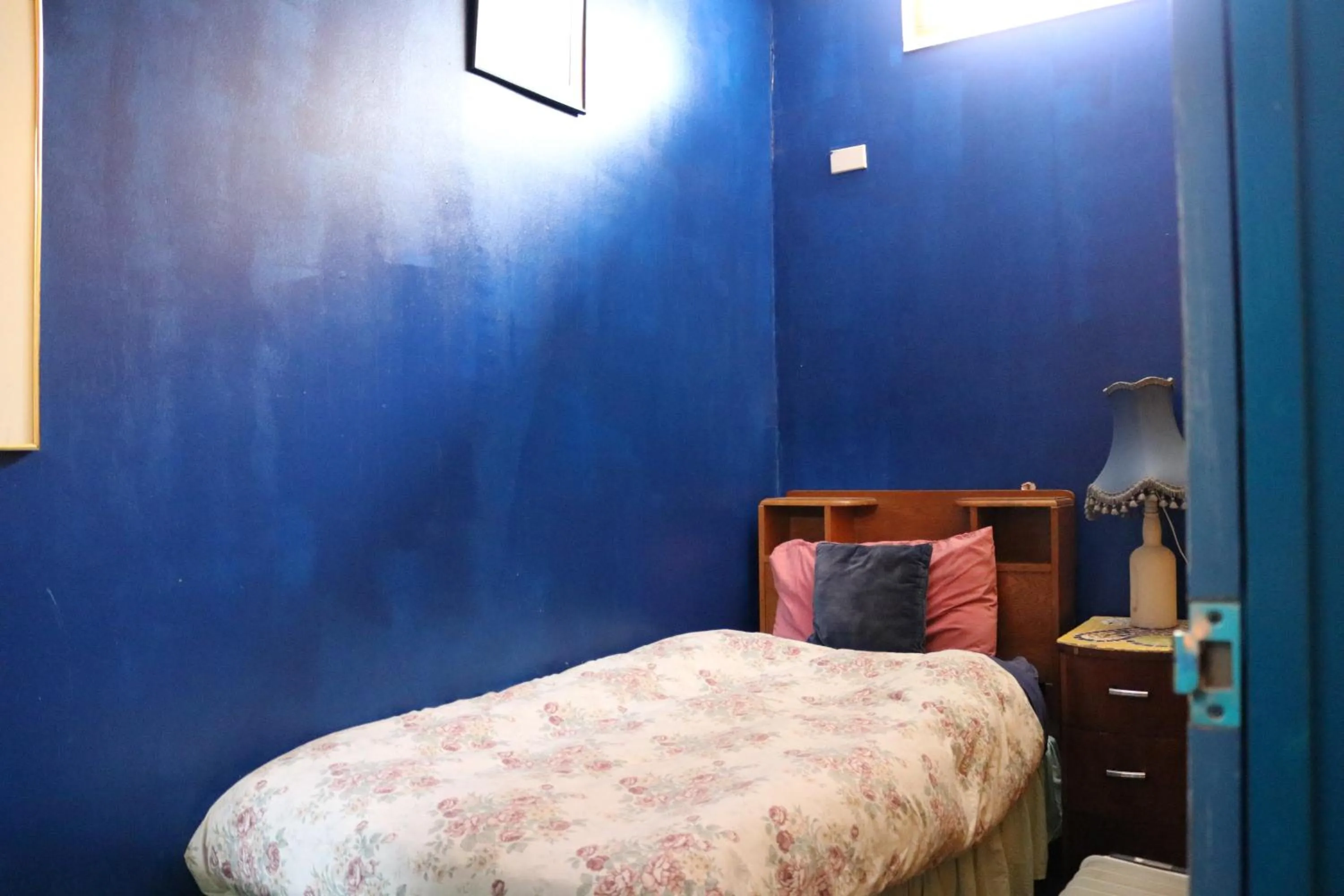 Bed in Atlantis Backpackers