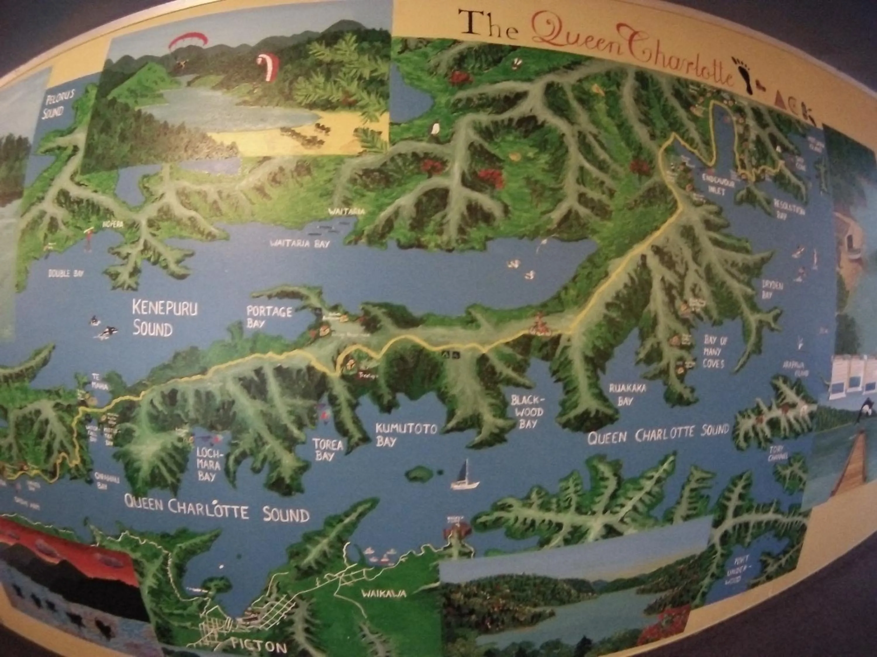 Decorative detail in Atlantis Backpackers