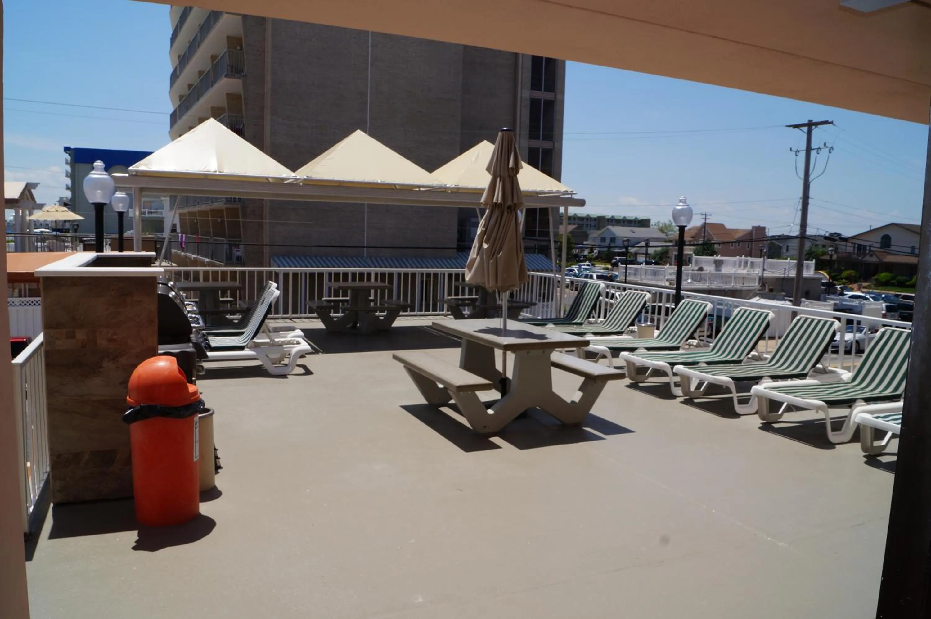 Facade/entrance in Beau Rivage Beach Resort